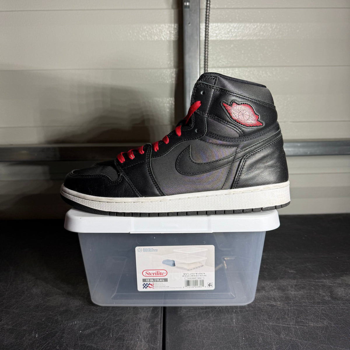 Size 12 - AJ 1 Black Gym Red