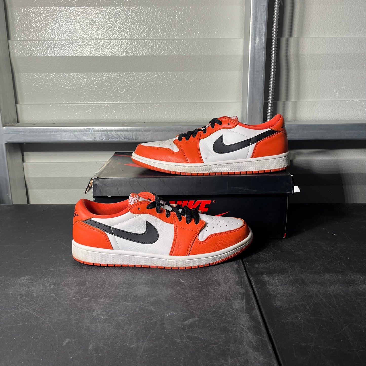 Size 10.5 - AJ 1 Low Starfish