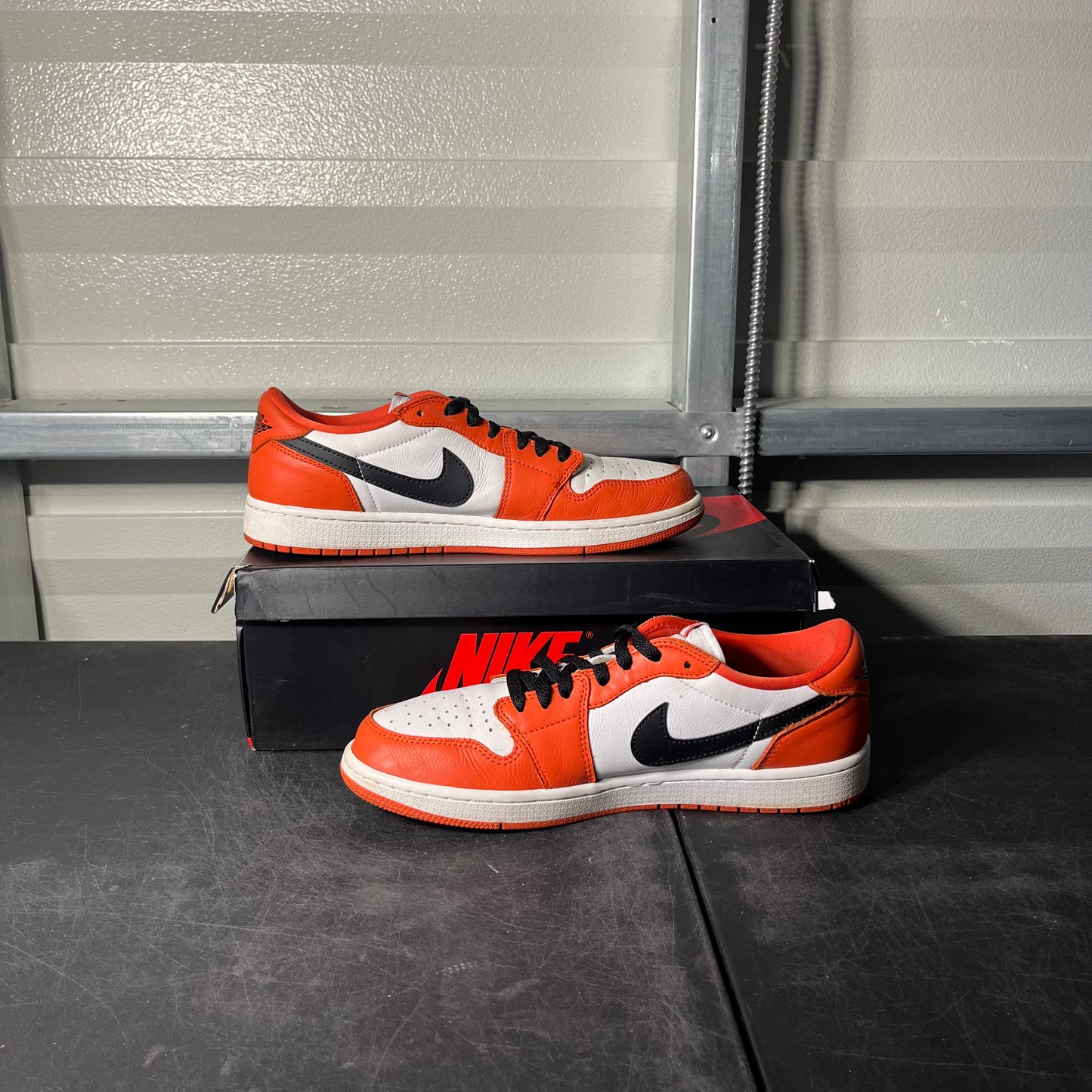 Size 10.5 - AJ 1 Low Starfish