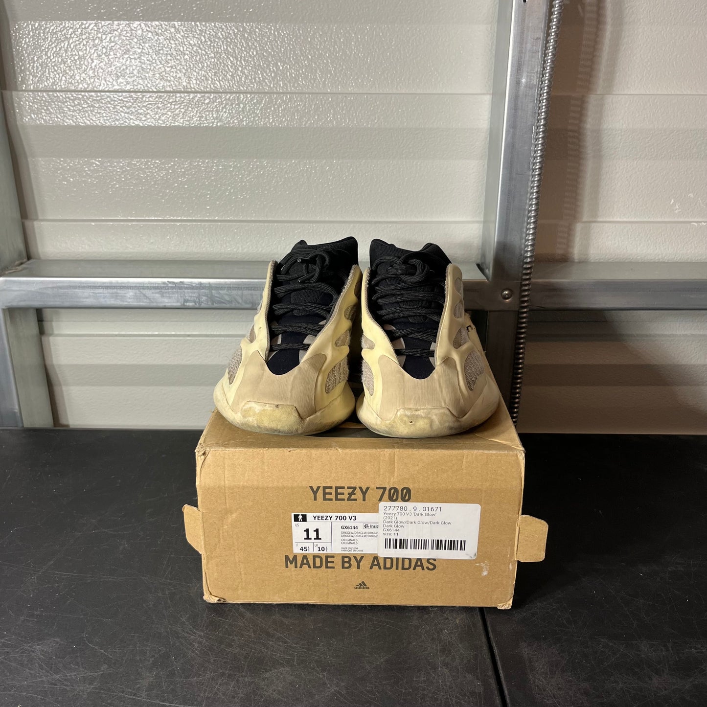 Size 11 - Yeezy 700 Azael