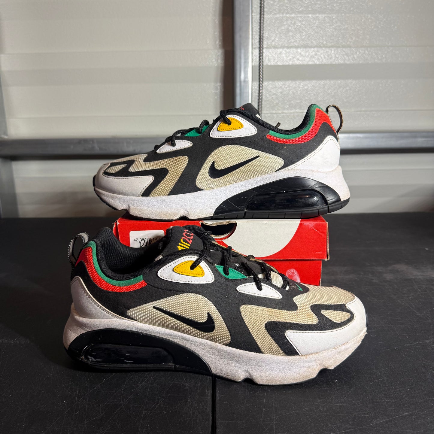 Size 10.5 - Air Max 200 Rasta
