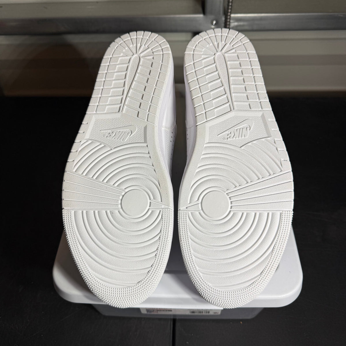 Size 12 - AJ Access White Black