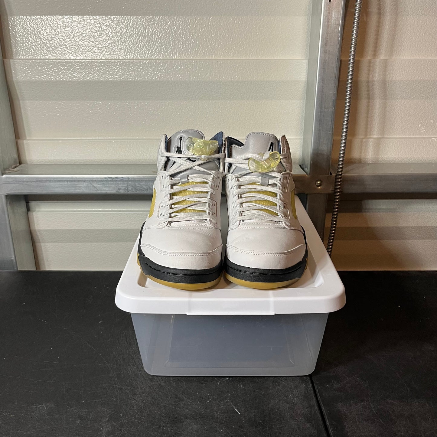 Size 12W - AJ 5 A Ma Maniére Dawn