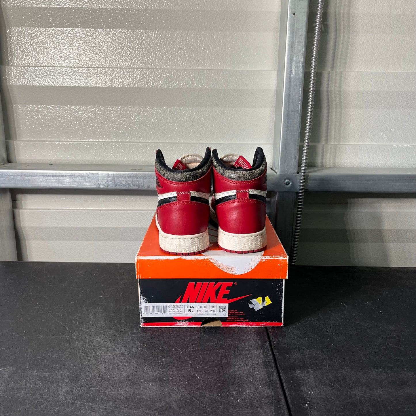 Size 5Y - AJ 1 Lost and Found