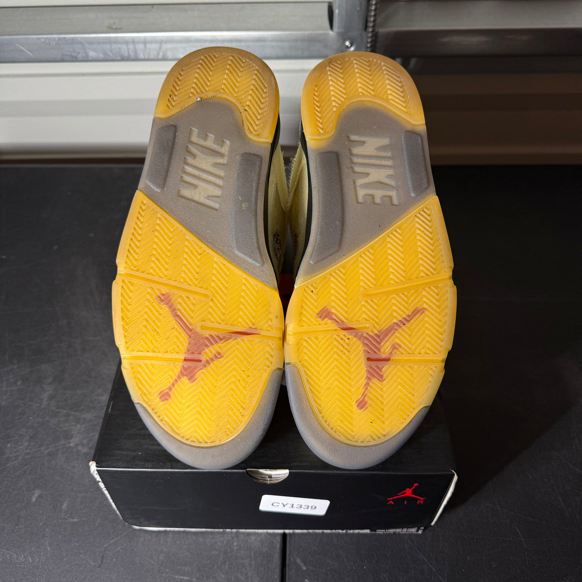 Size 10 - AJ 5 Off-White Sail