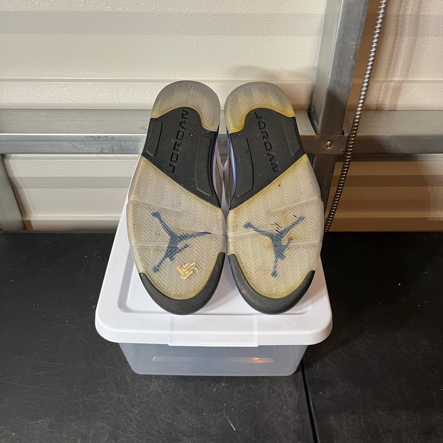 Size 10.5 - AJ 5 Laney