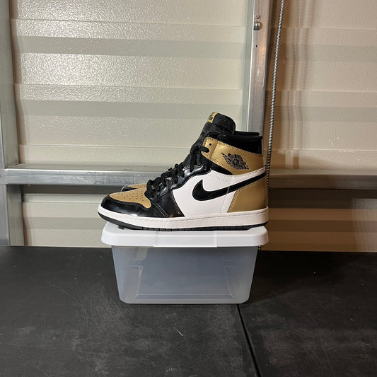 Size 10.5 - AJ 1 Gold Toe