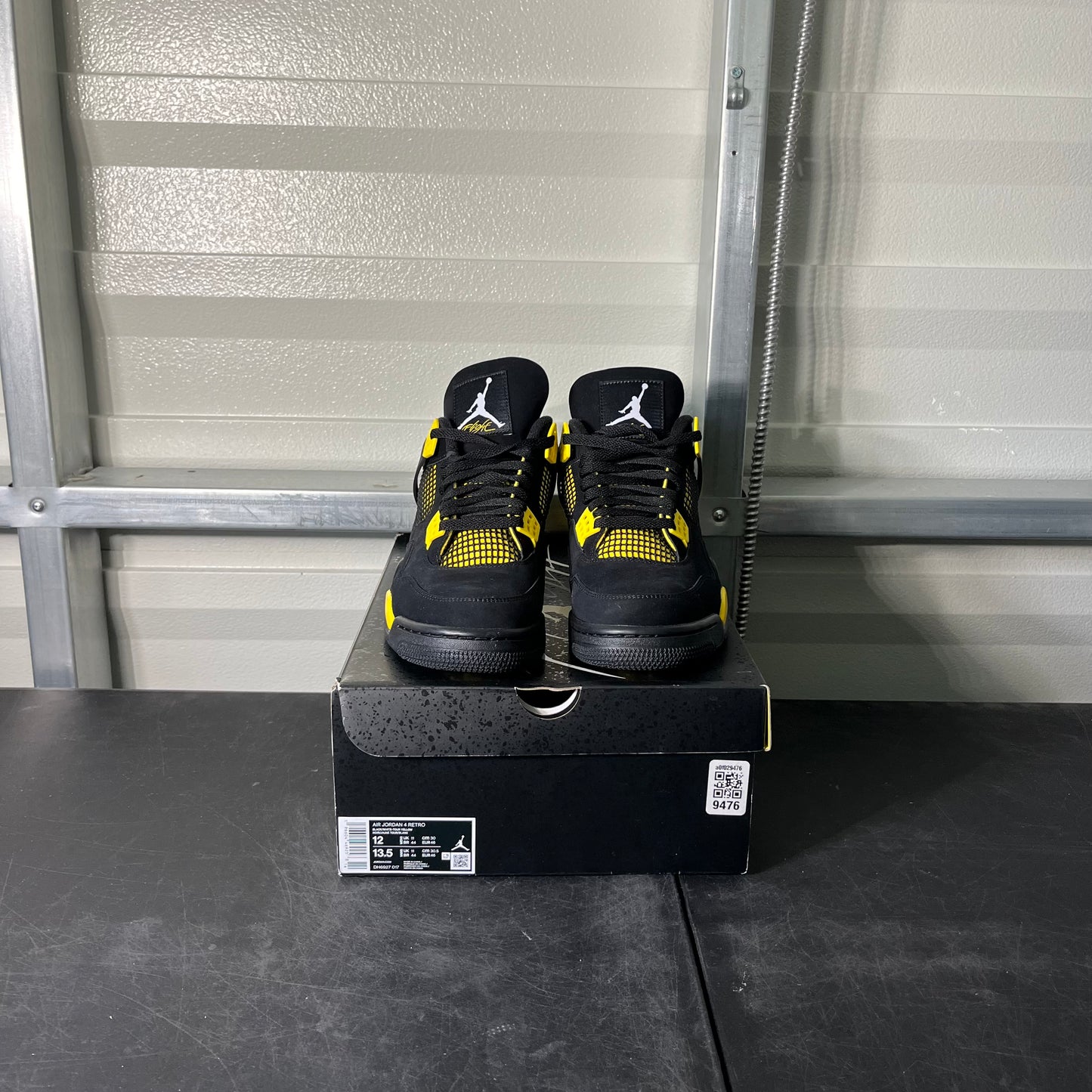Size 12 - AJ 4 Thunder