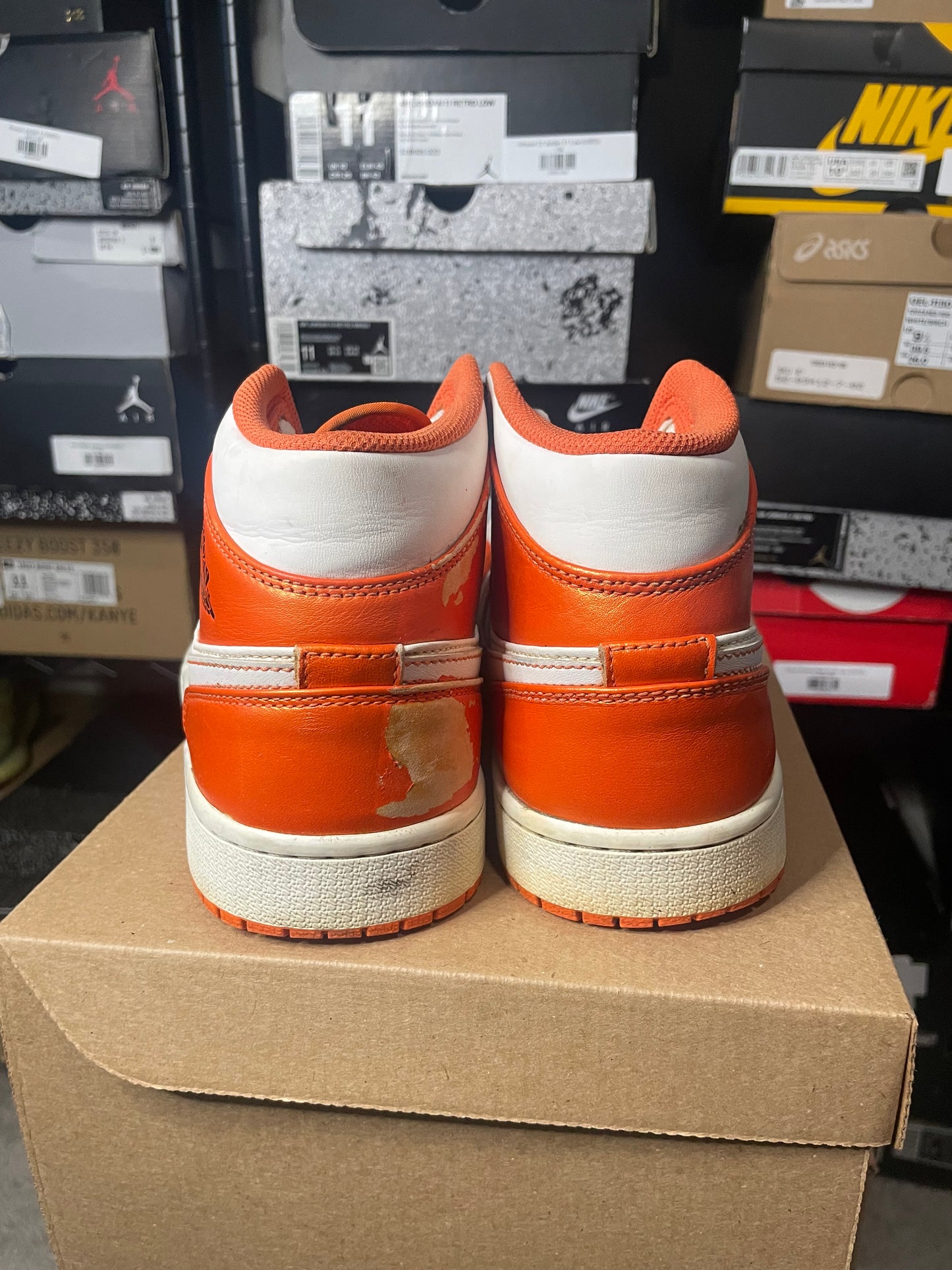 Size 9.5 - AJ1 SE Mid Electro Orange