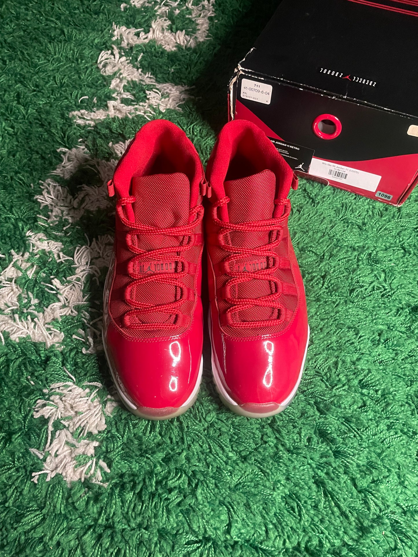 Size 10.5 - Jordan 11 Retro High Win Like '96