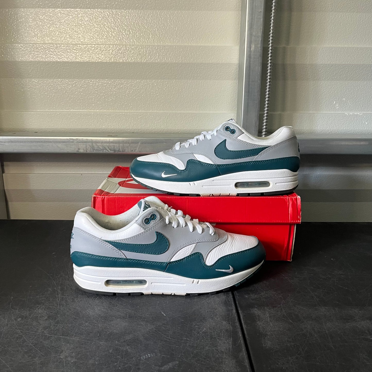 Size 10.5 - Nike Air Max 1 Teal Green