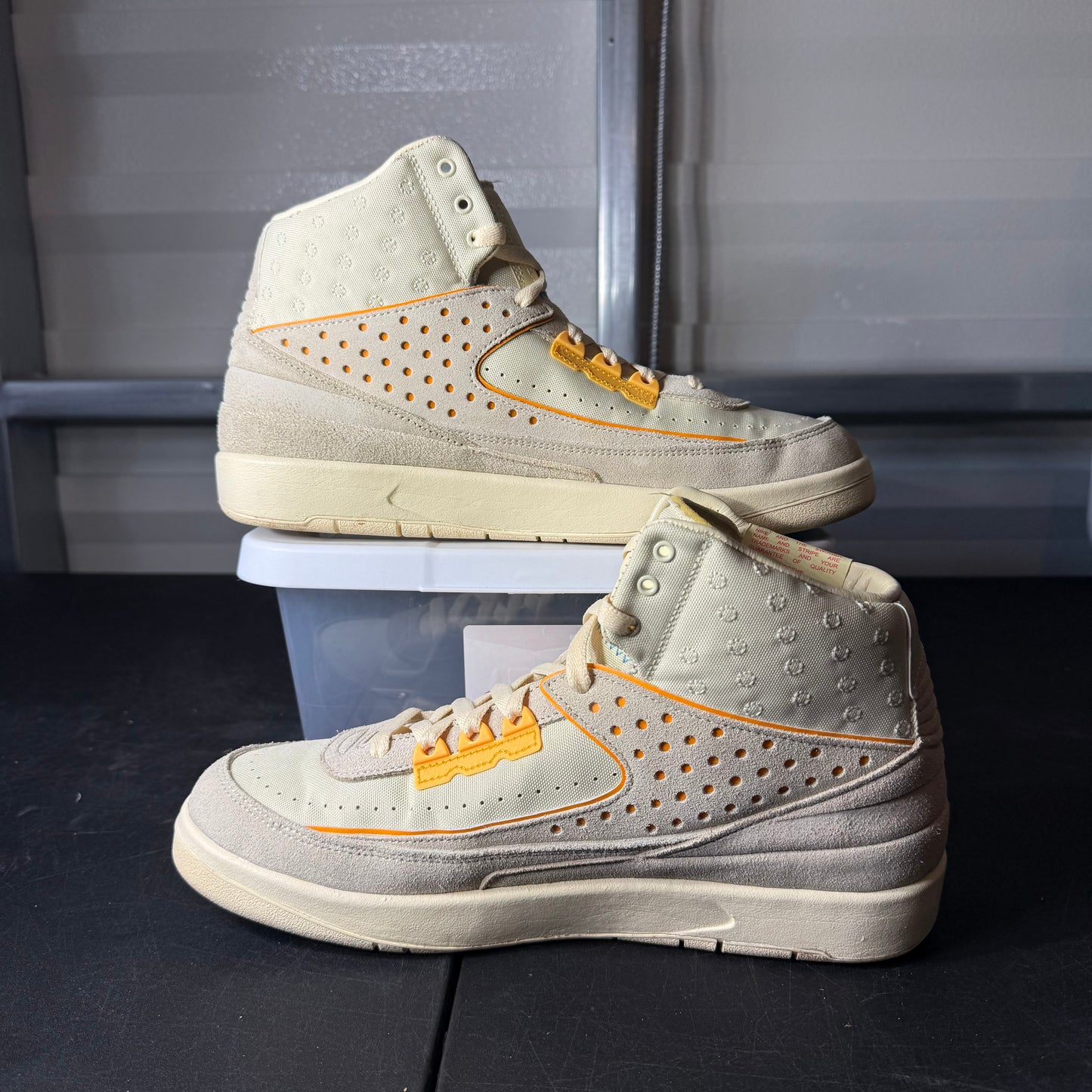 Size 10.5 - AJ 2 Union
