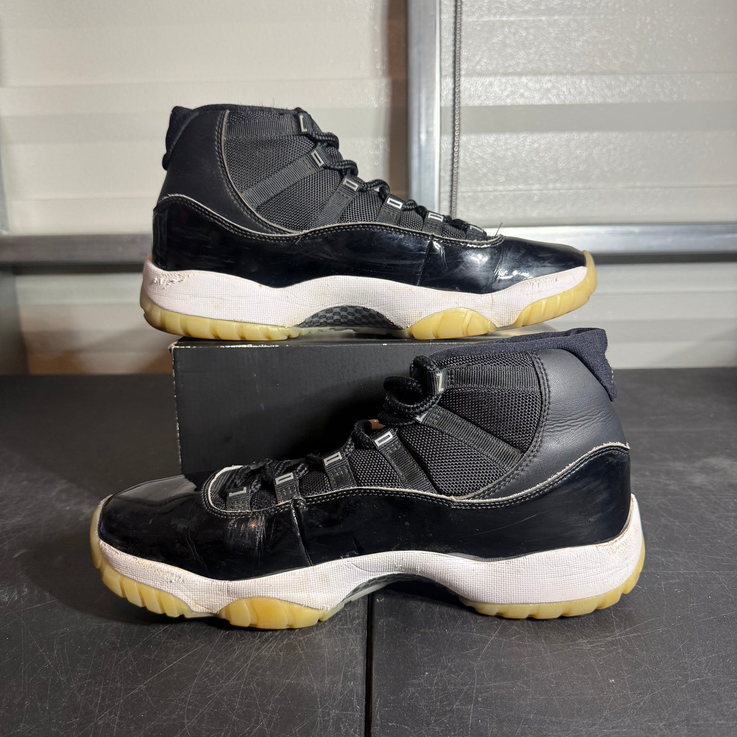 Size 10.5 - AJ 11 Jubilee