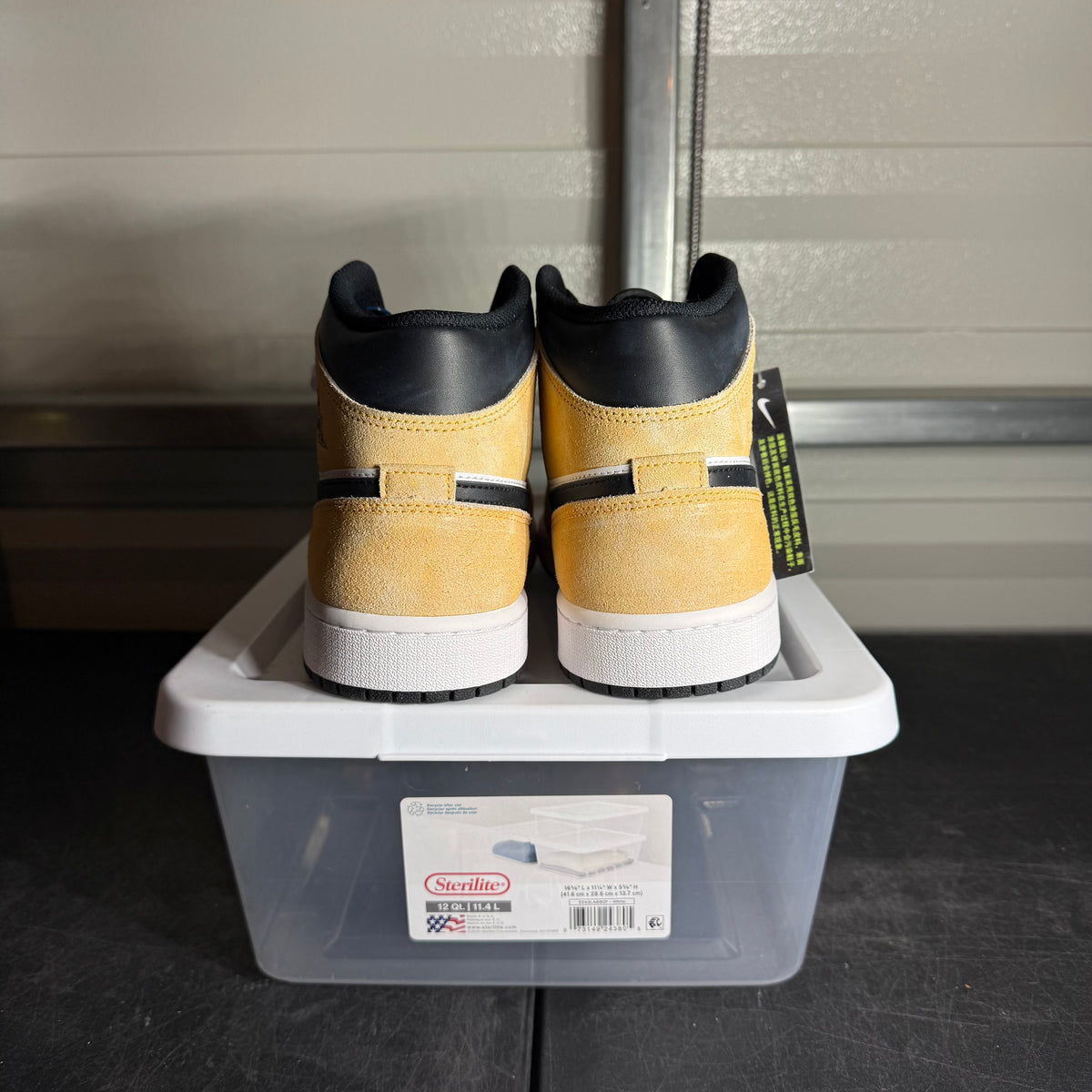 Size 12 - AJ 1 SE Mid Flight Club