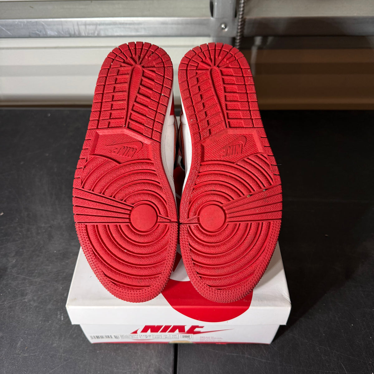 Size 7.5 - AJ 1 Heritage