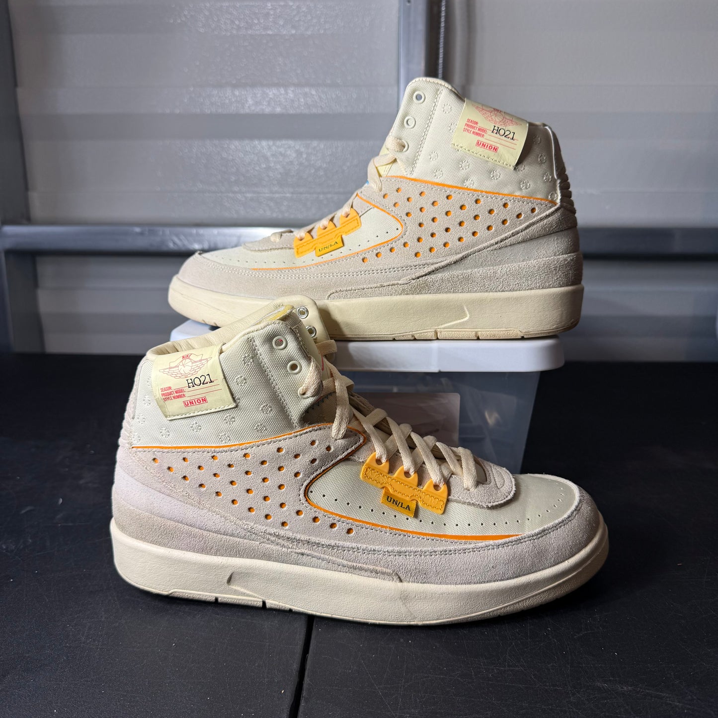 Size 10.5 - AJ 2 Union