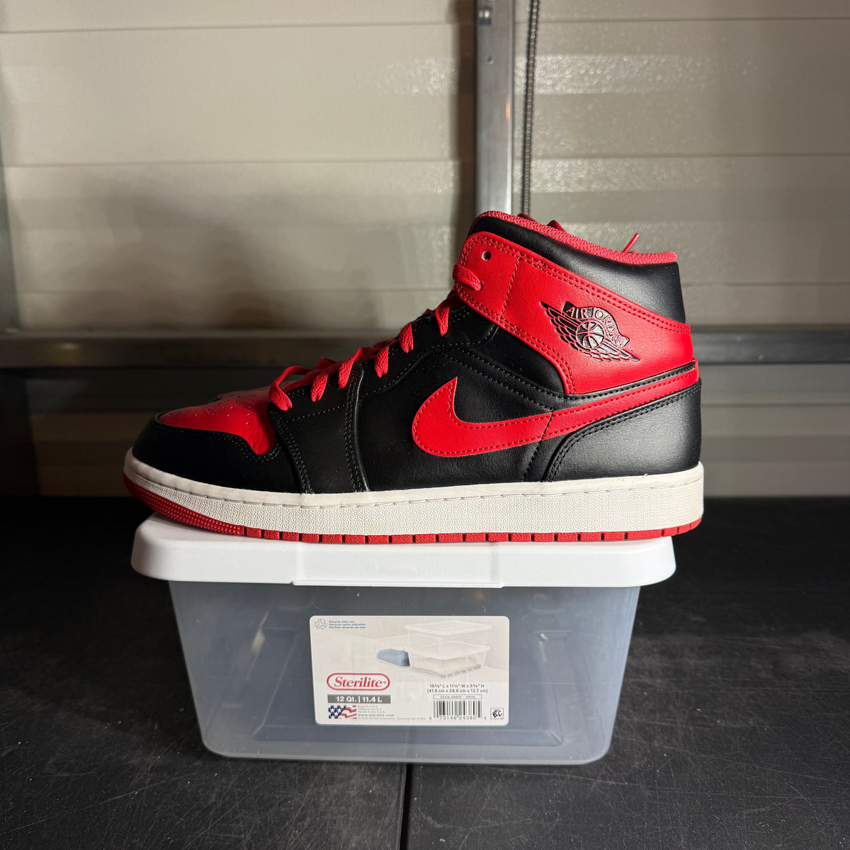 Size 12 - AJ 1 Mid Alternate Bred