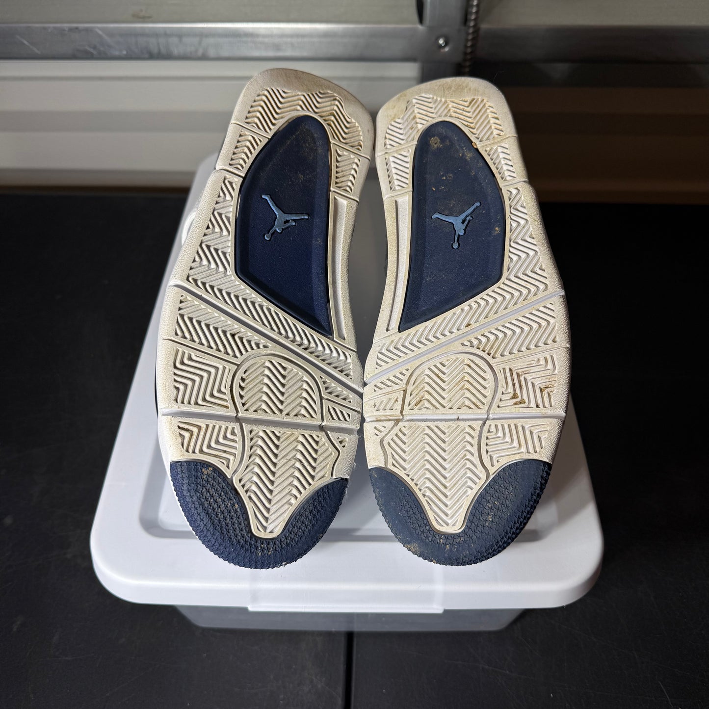 Size 8.5 - AJ 4 Columbia