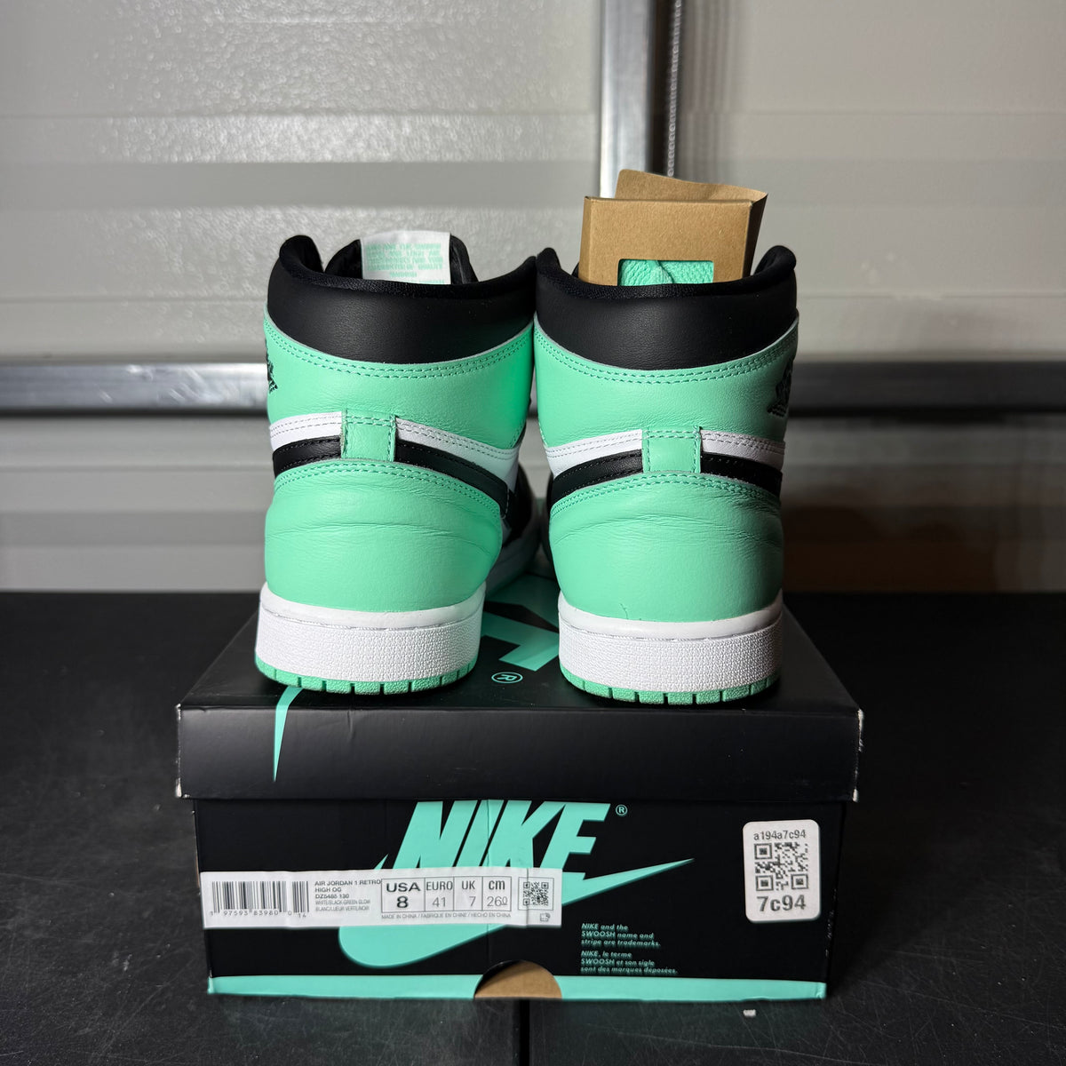 Size 8 - AJ 1 Green Glow