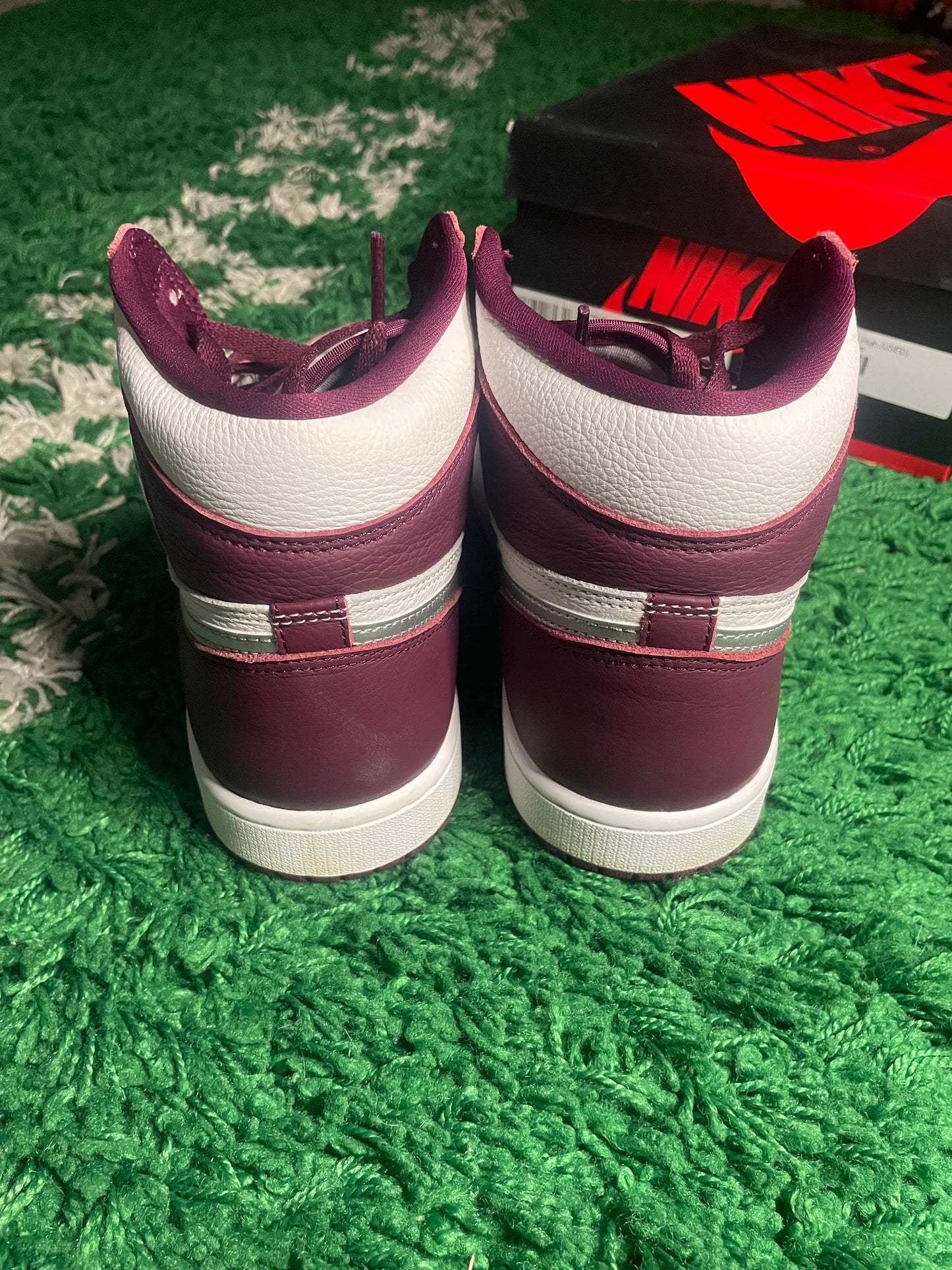 Size 10 - Jordan 1 Retro High OG Bordeaux