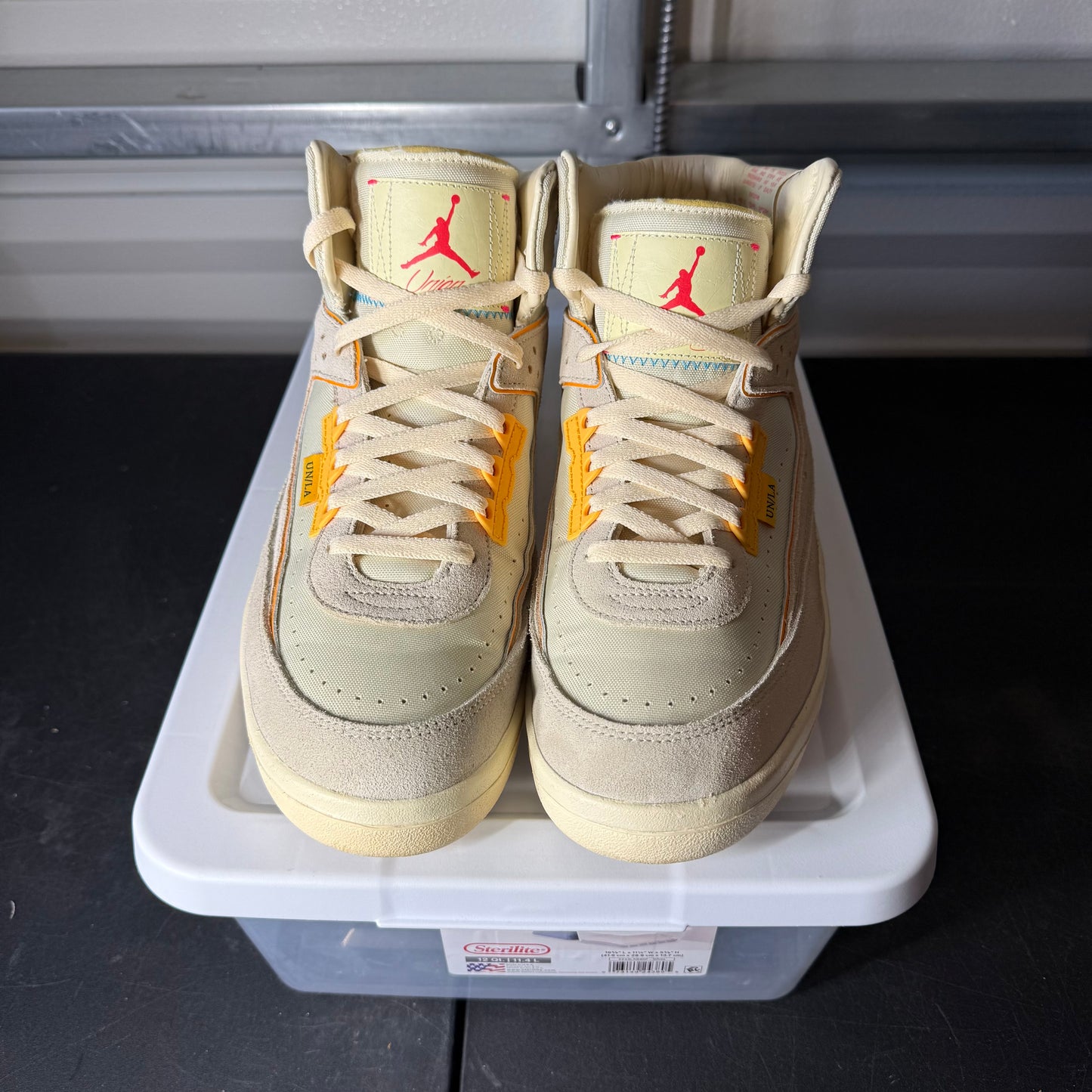 Size 10.5 - AJ 2 Union
