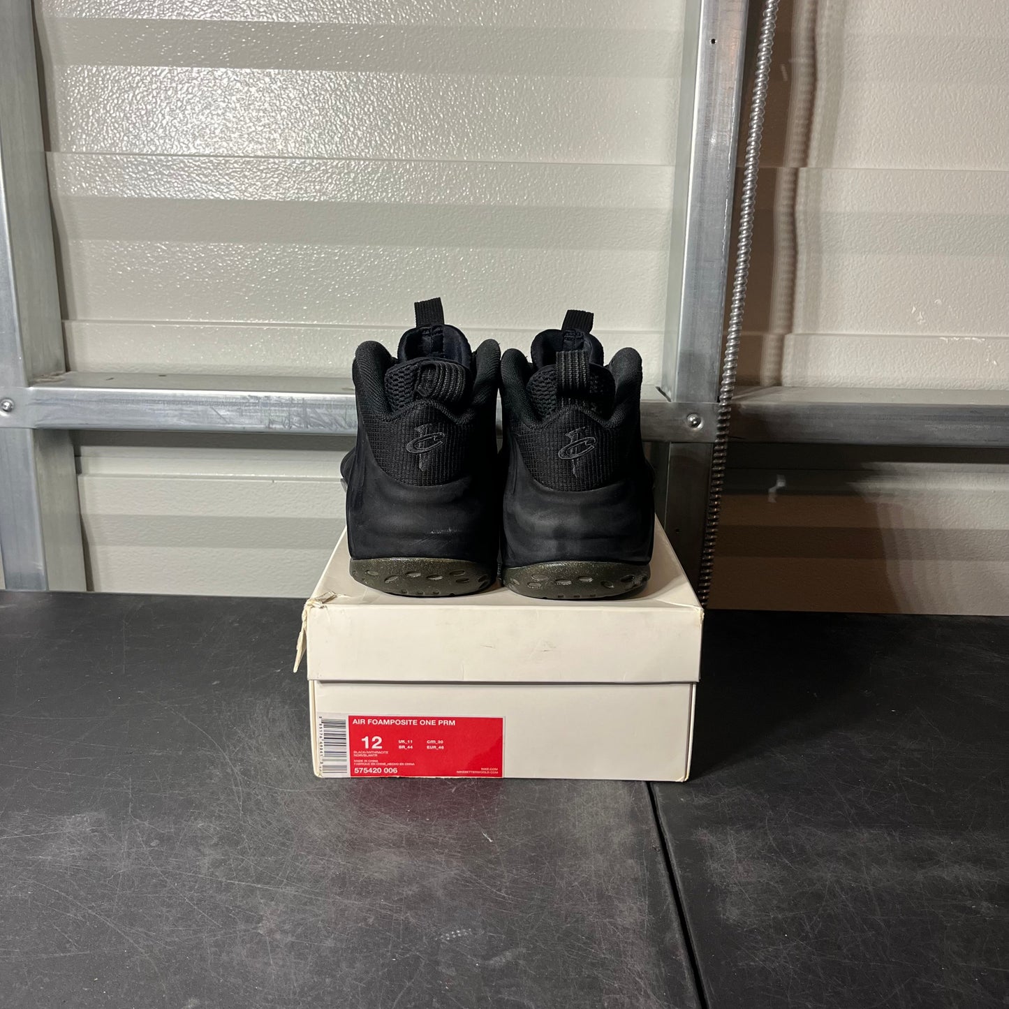 Size 12 - Nike Foamposites Back Suede