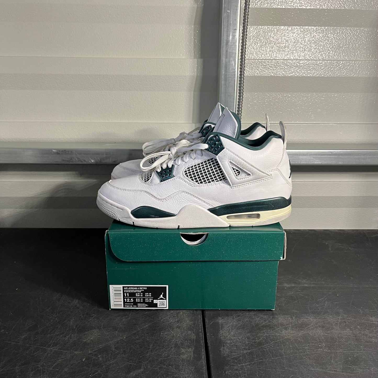 Size 11 - AJ 4 Oxidized