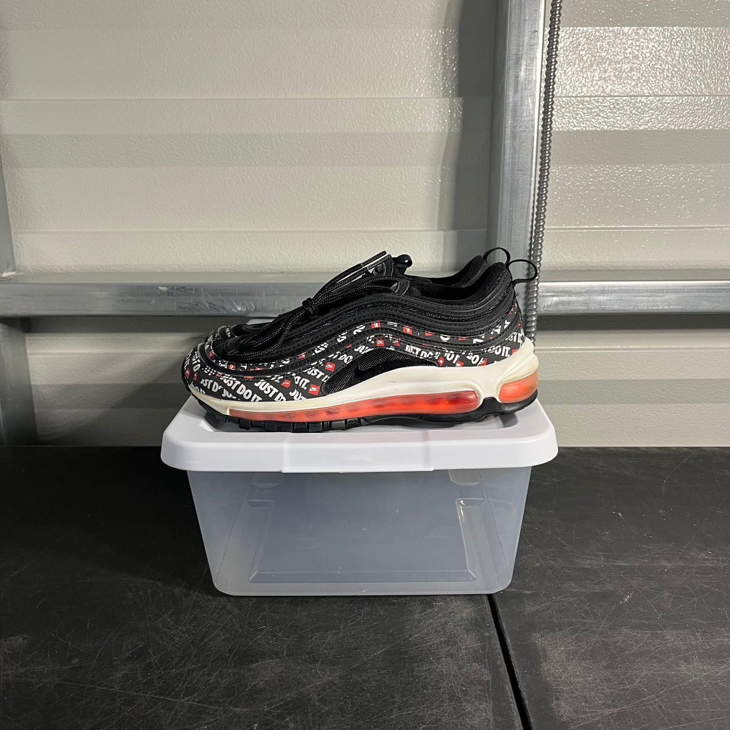 Size 6Y - Air Max Black Just Do it
