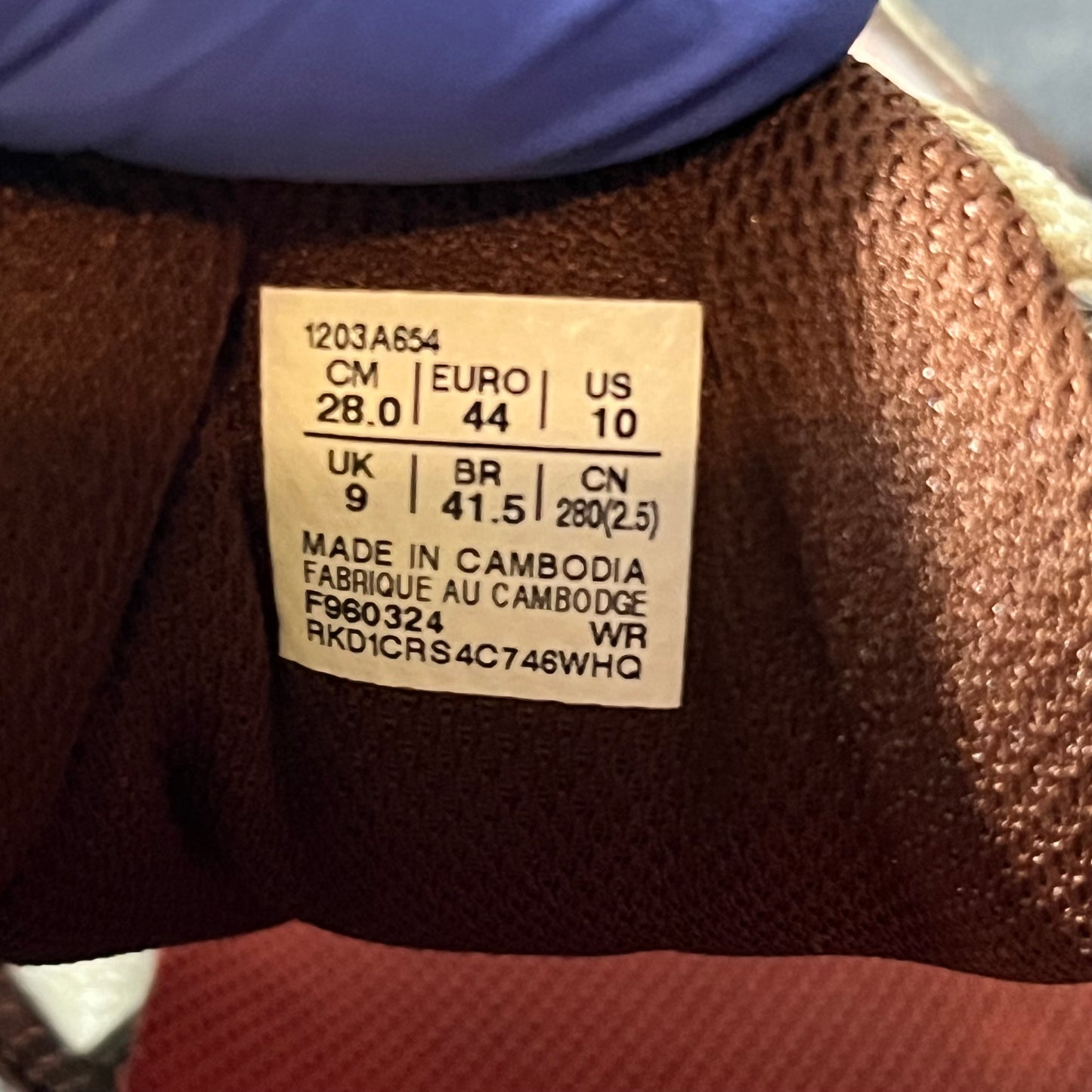 Size 10 - Asics Chocolate Brown