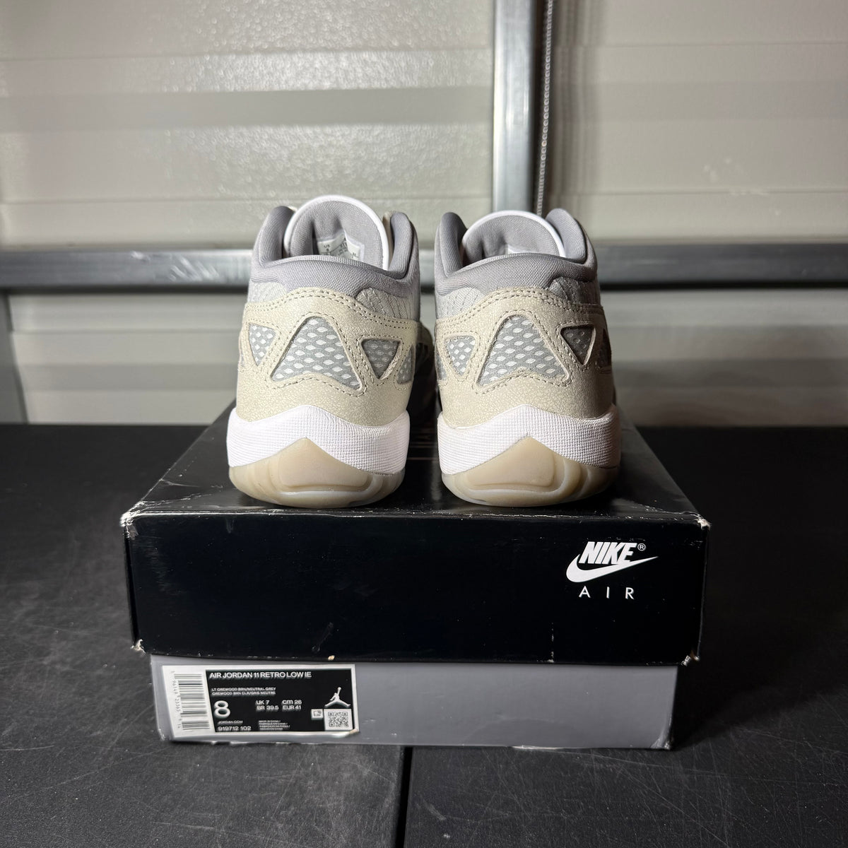 Size 8 - AJ 11 Low IE Light Orewood Brown