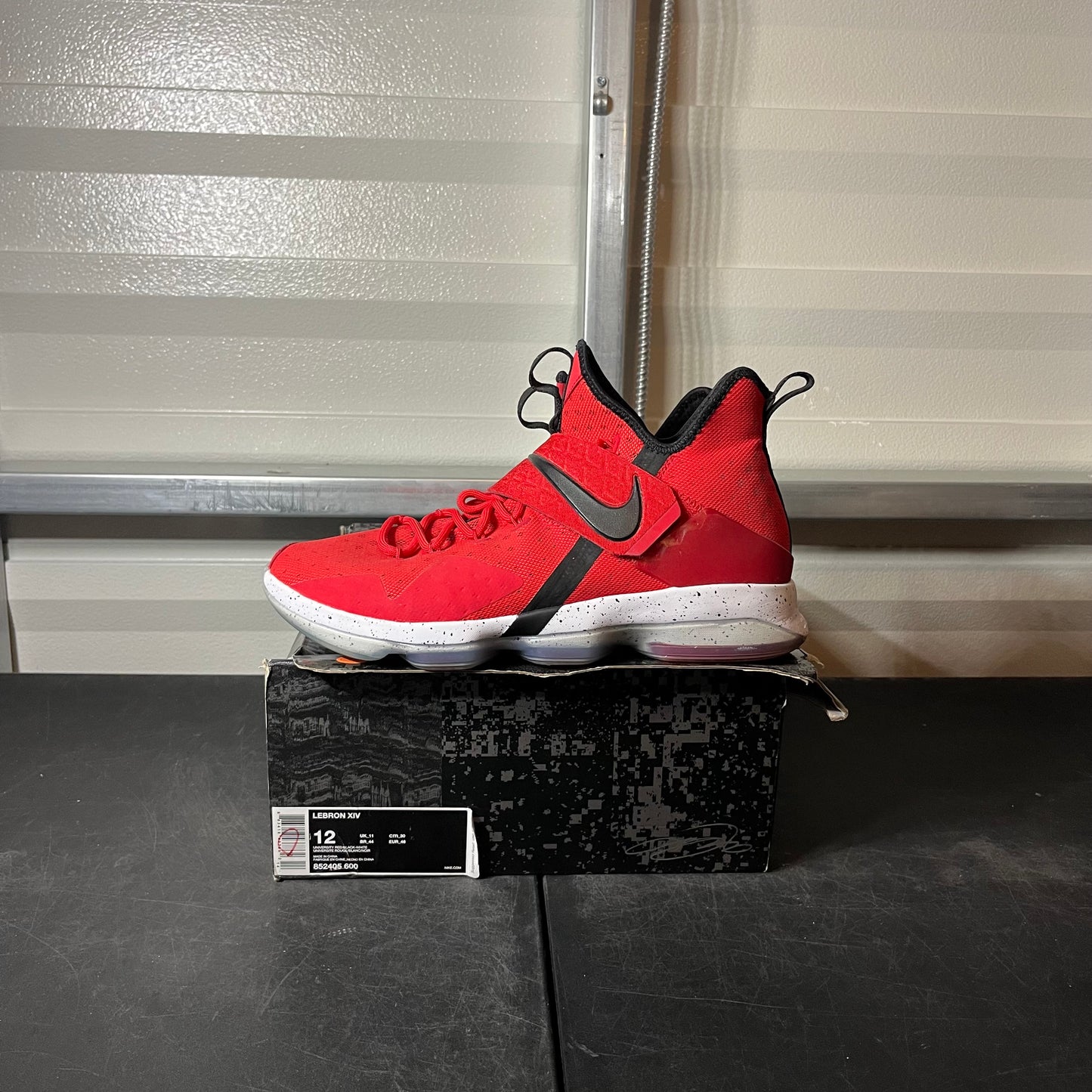 Size 12 - LeBron 14 Red