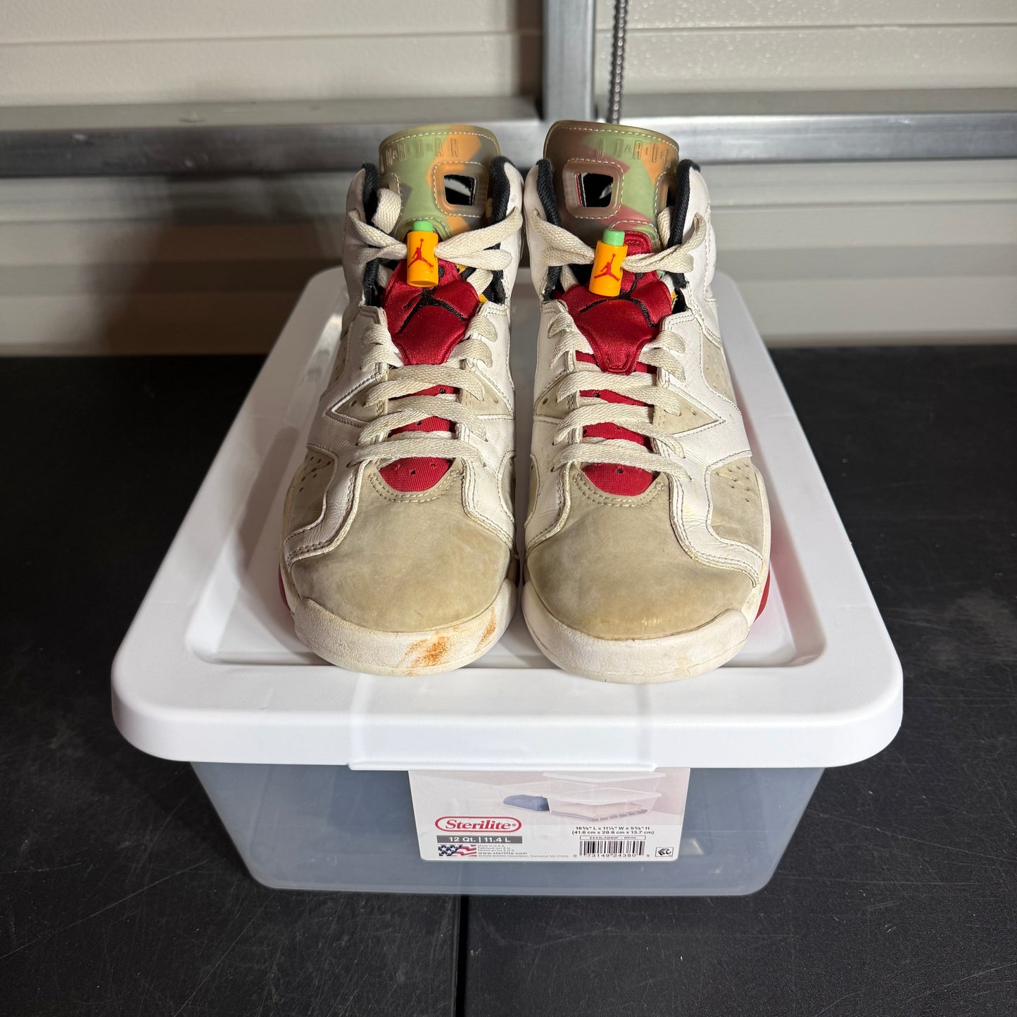 Size 6Y - AJ 6 Hare
