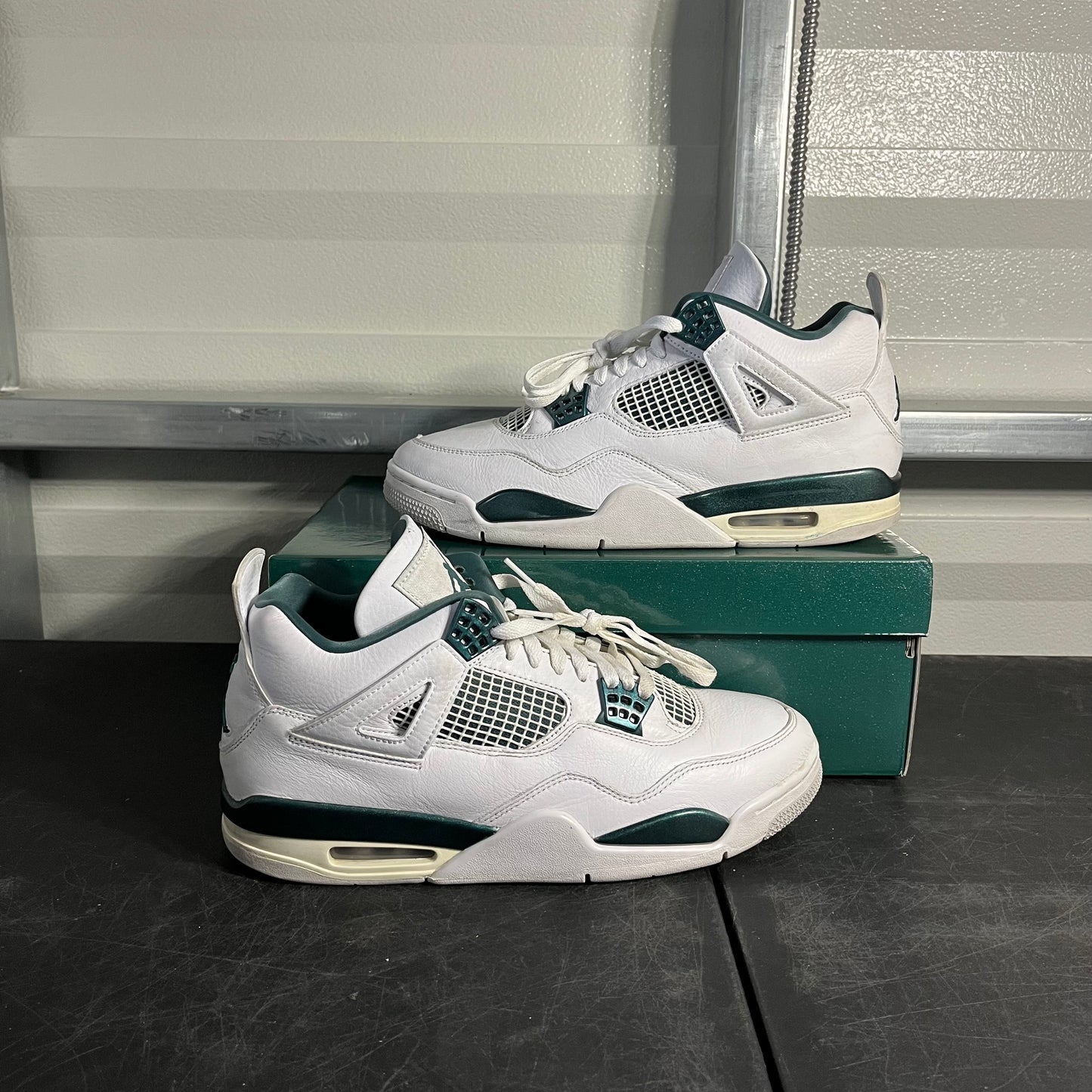 Size 11 - AJ 4 Oxidized