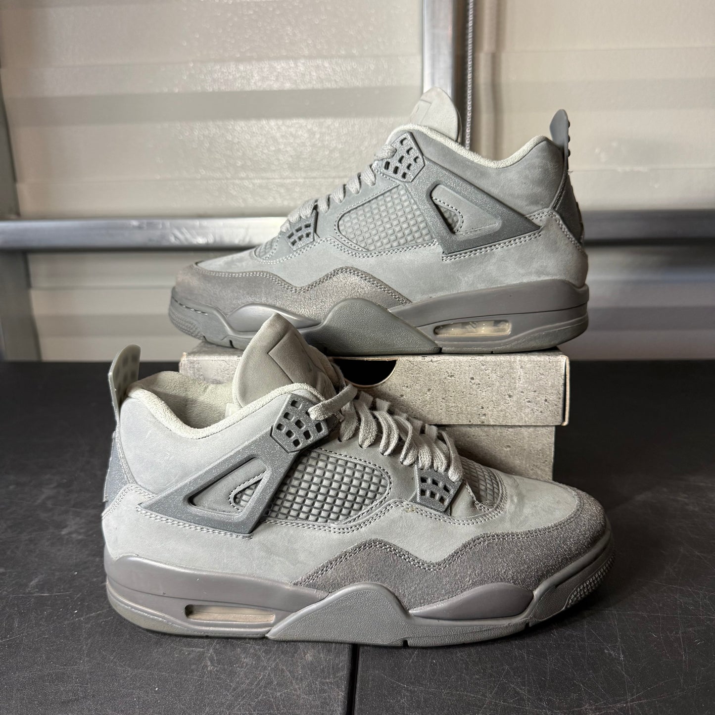Size 9 - AJ 4 Wet Cement