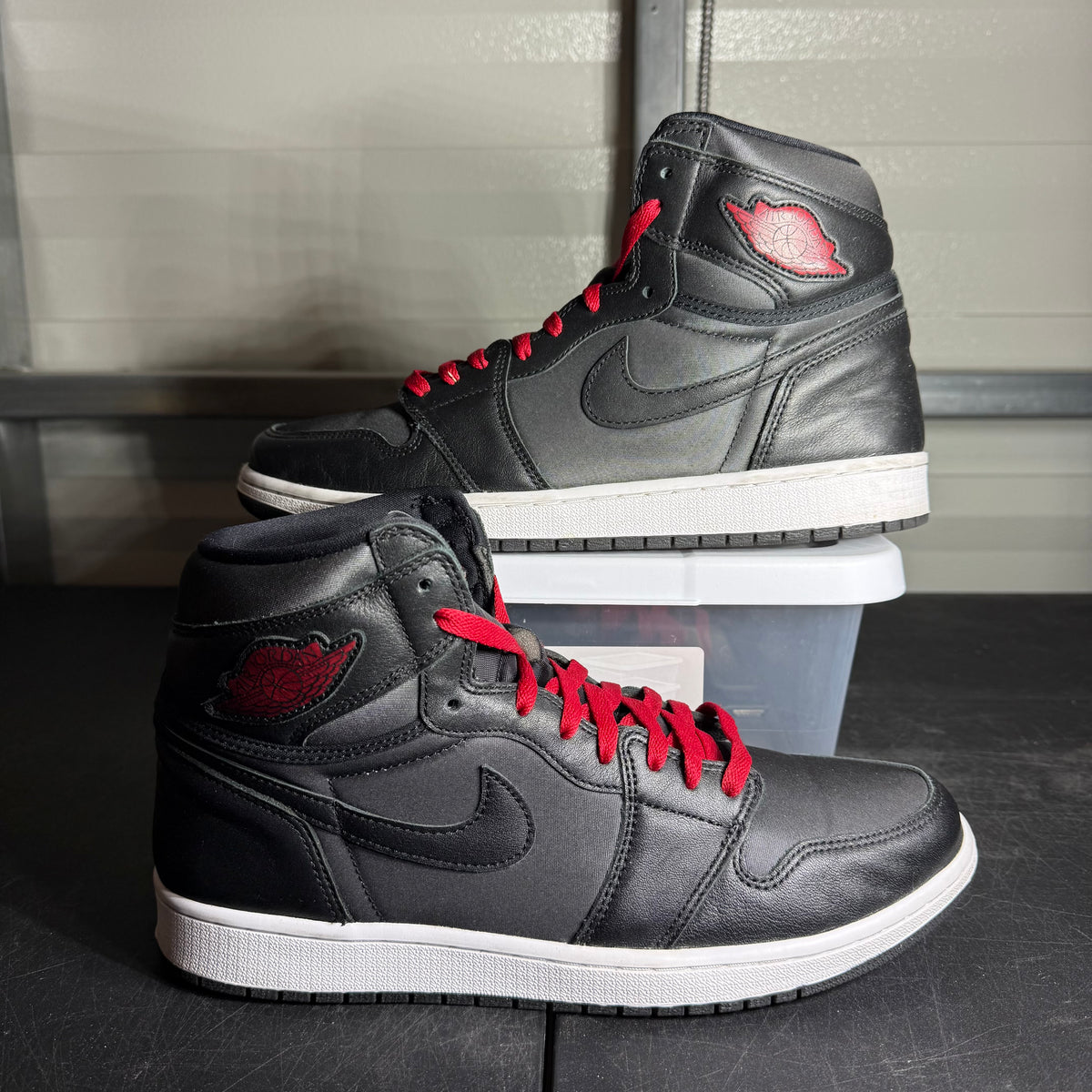 Size 12 - AJ 1 Black Gym Red