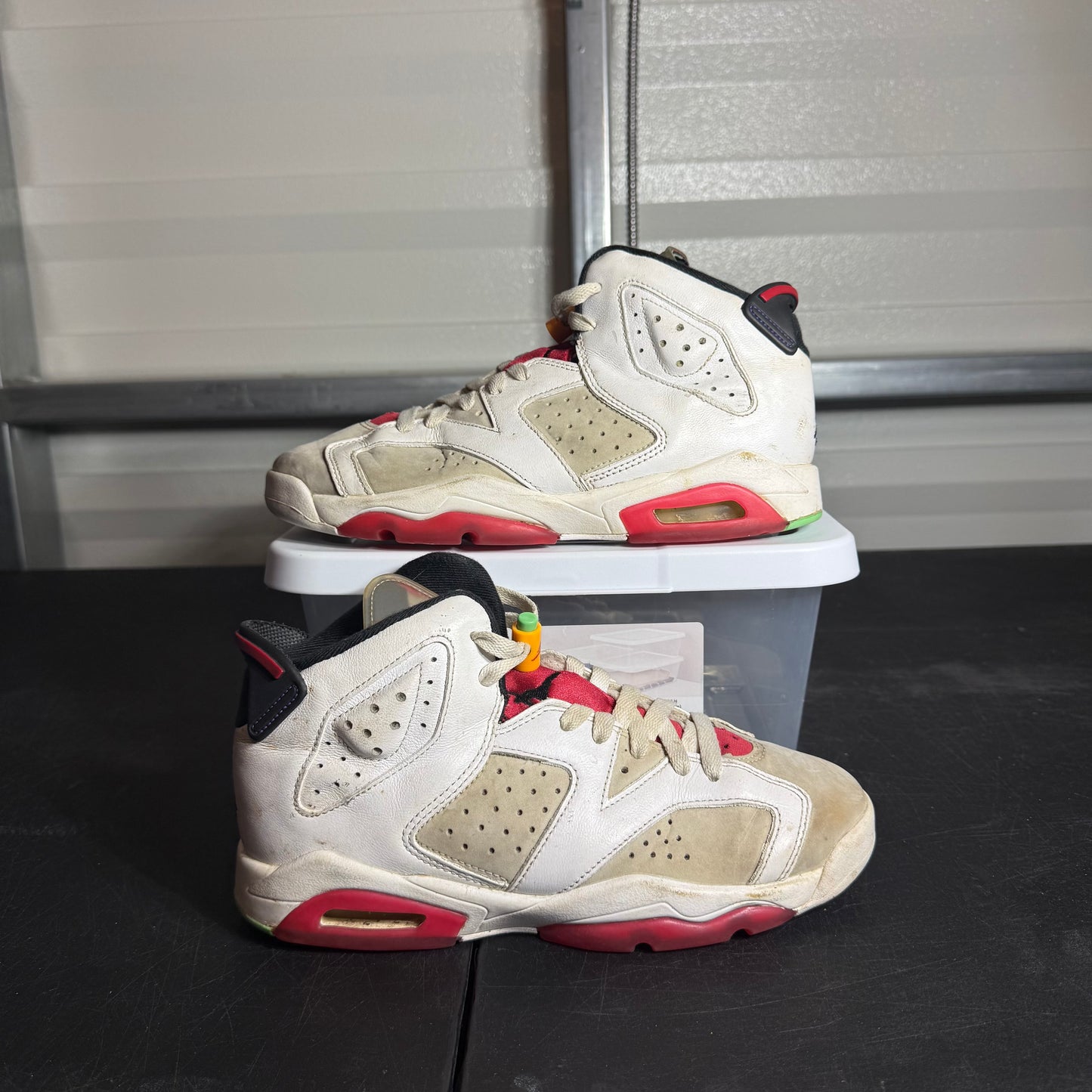 Size 6Y - AJ 6 Hare