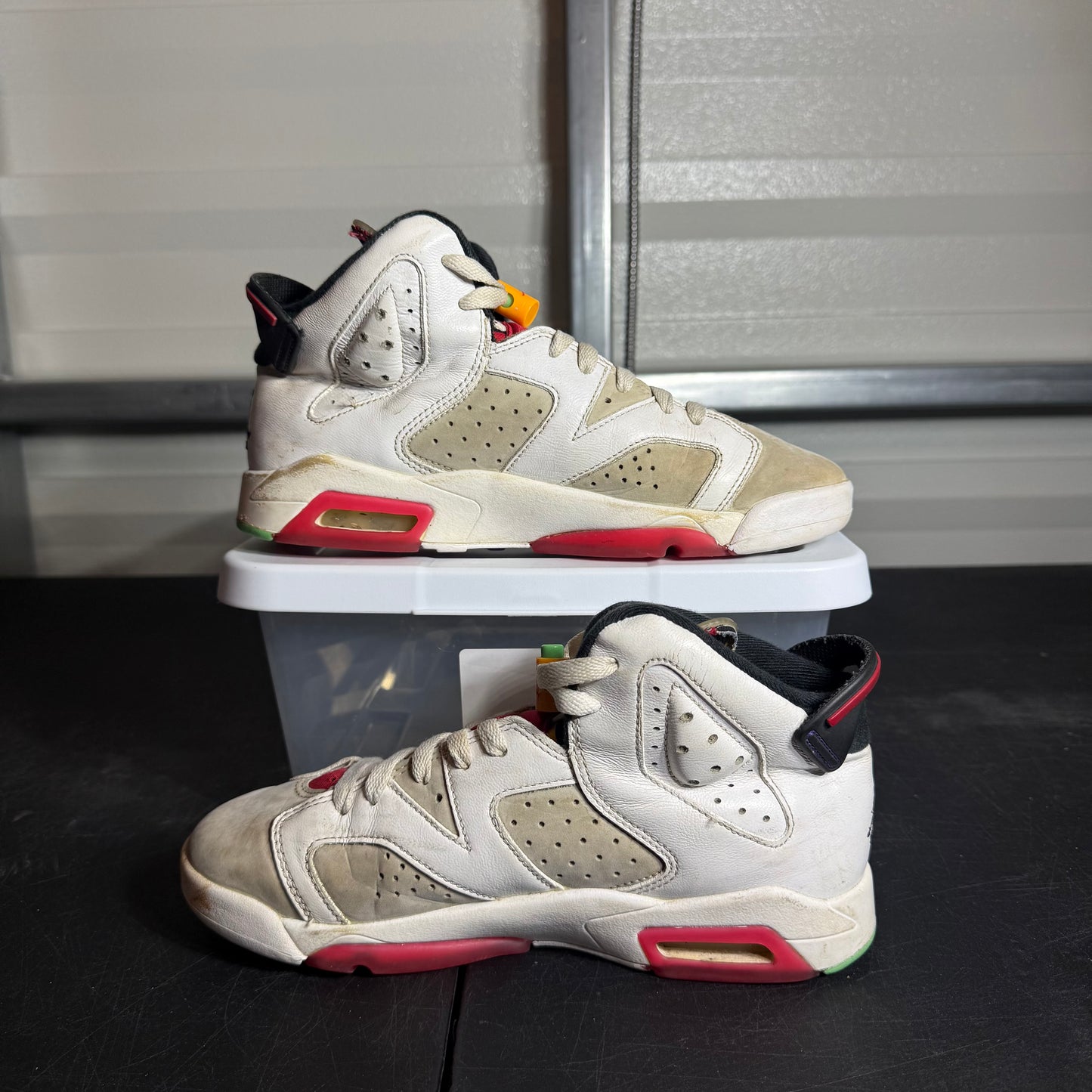 Size 6Y - AJ 6 Hare