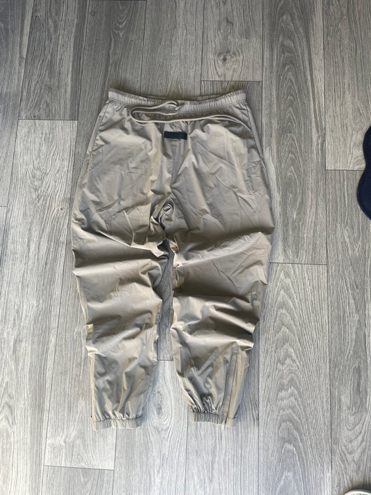 X Large - Essential Sweatpants