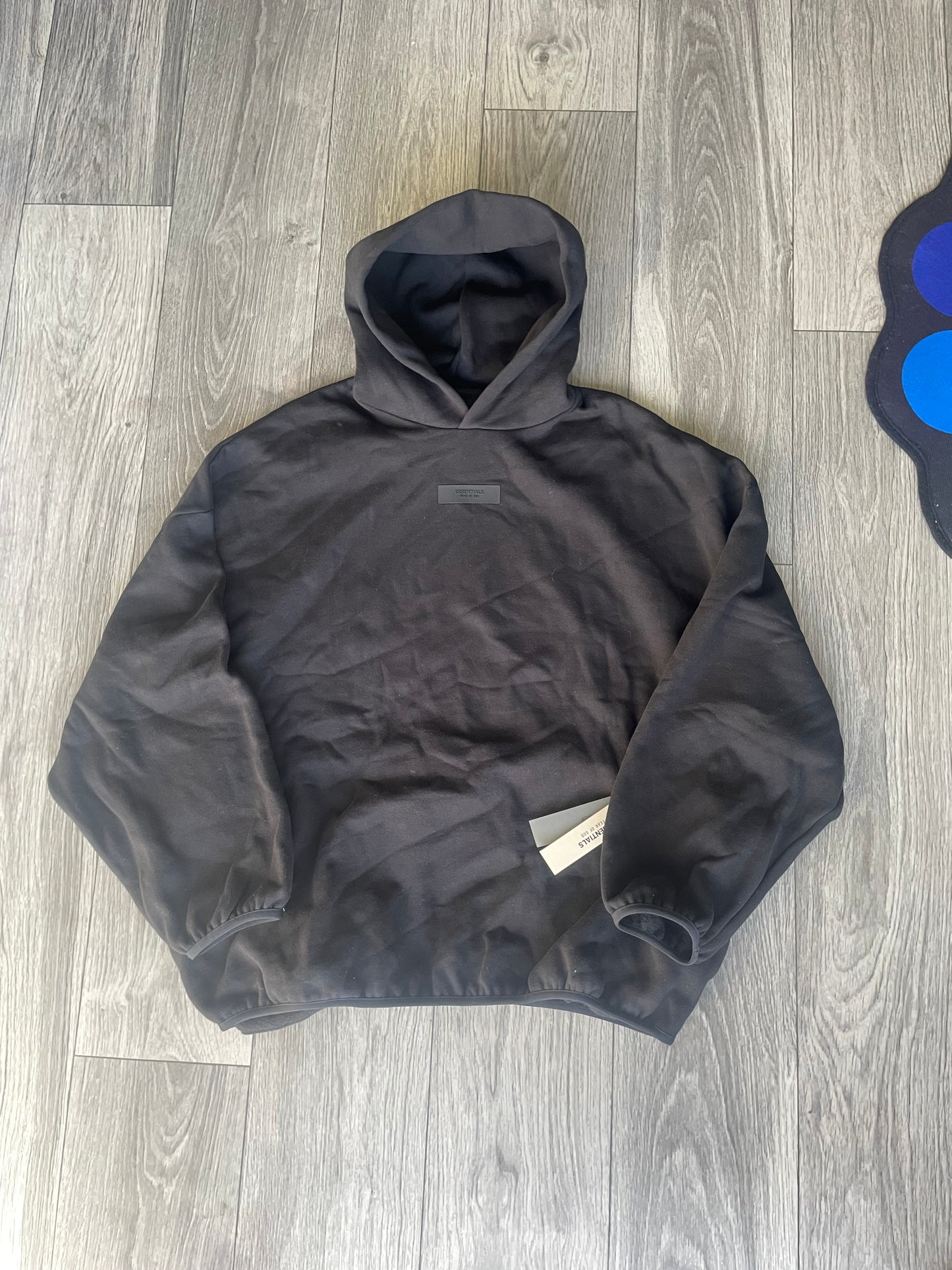 Size XL - Essentials Hoodie