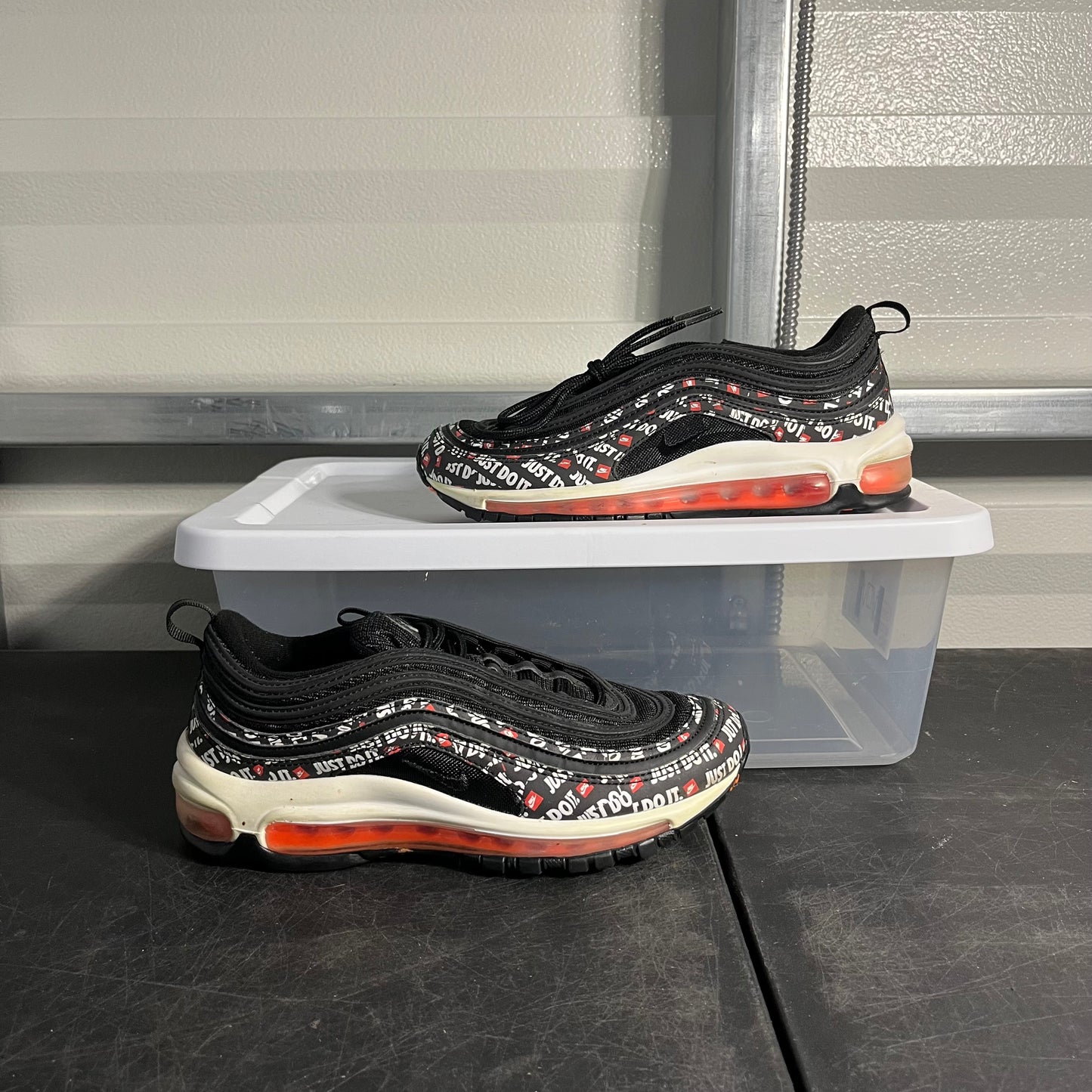 Size 6Y - Air Max Black Just Do it