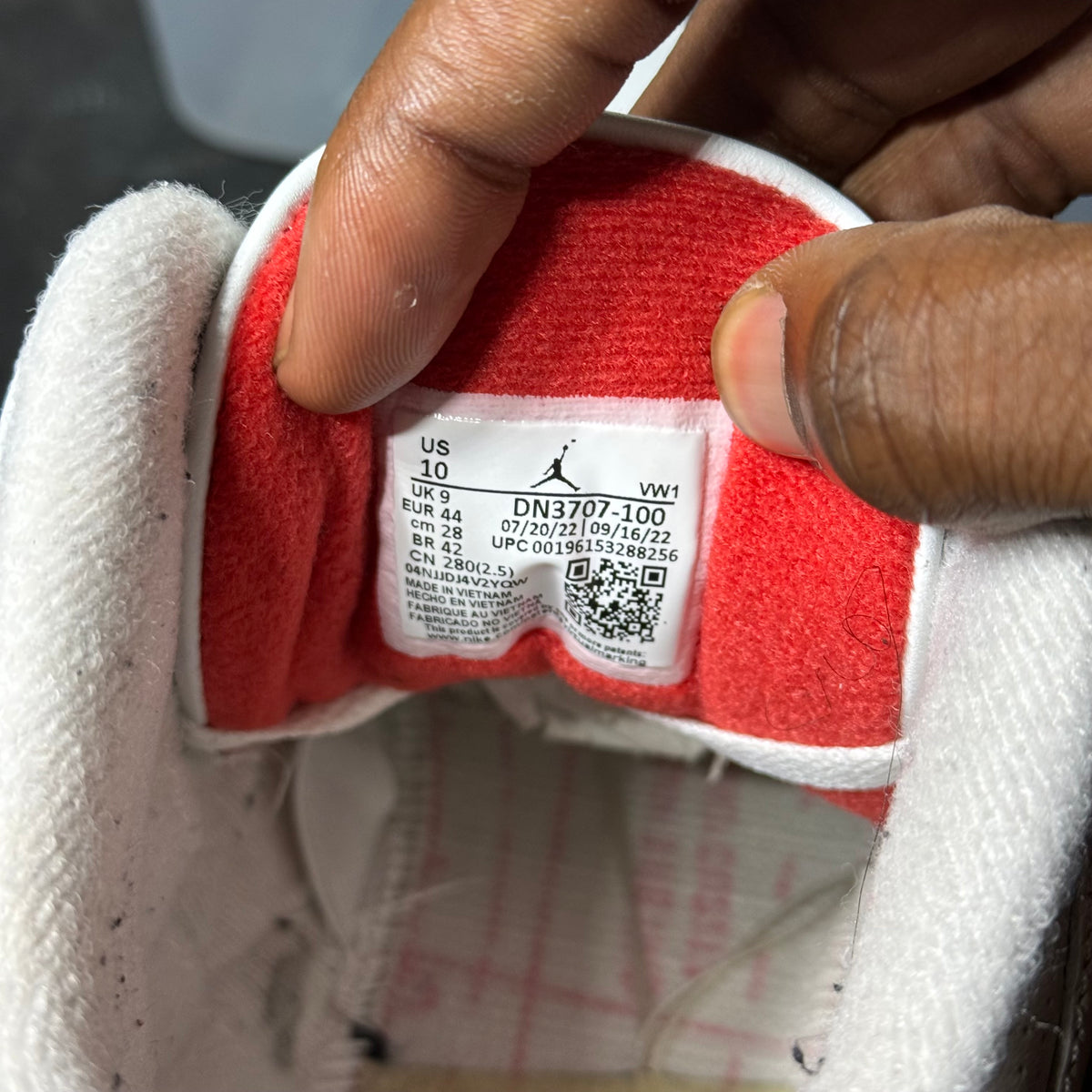 Size 10 - AJ 3 Reimagined White Cement