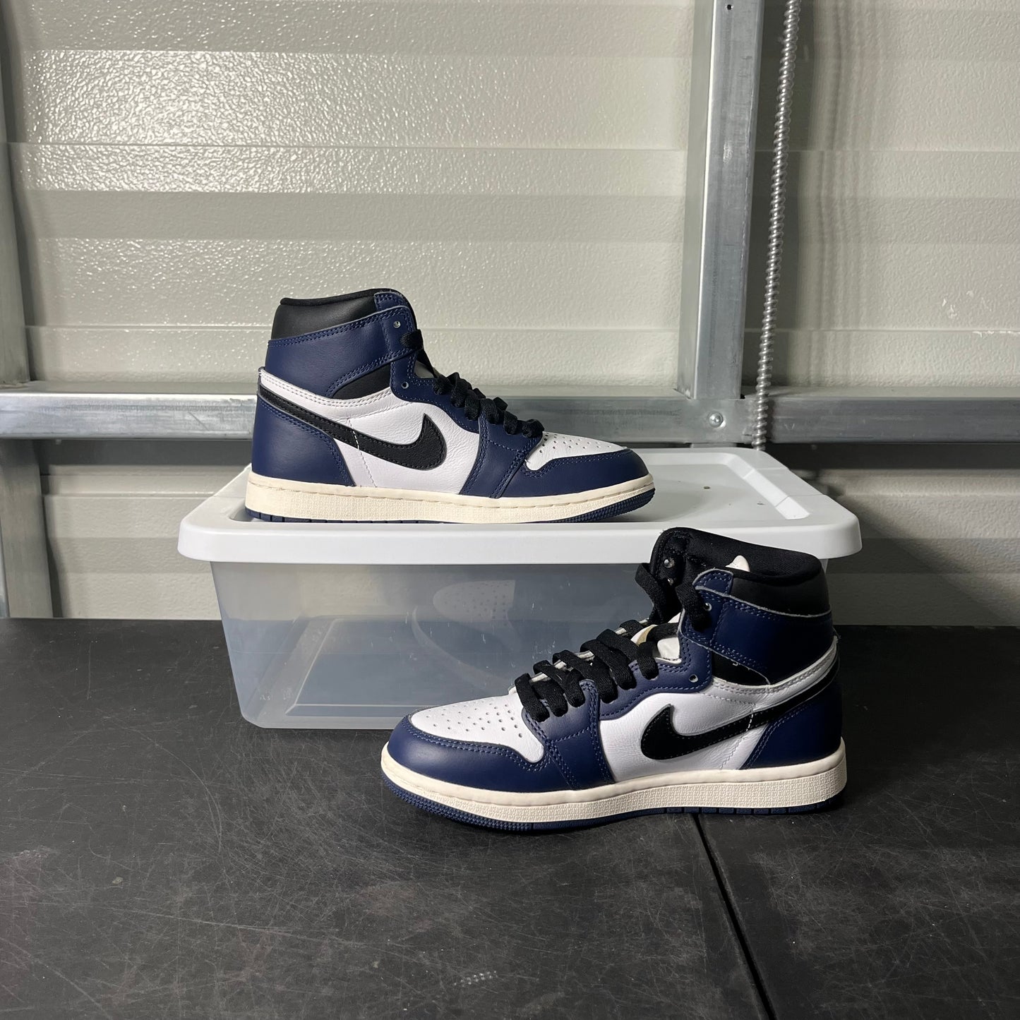 Size 5 - AJ 1 Midnight Navy