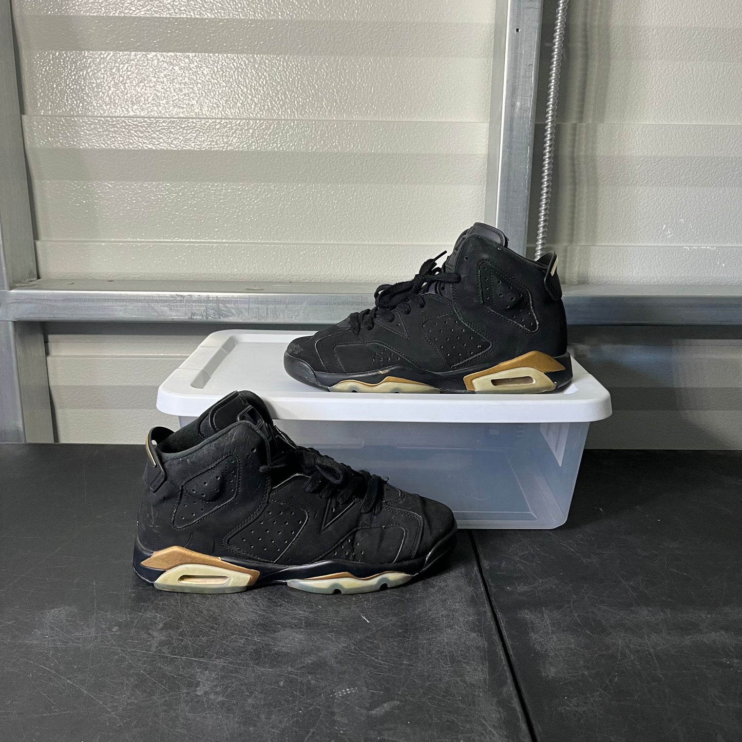 Size 7Y - AJ 6 DMP