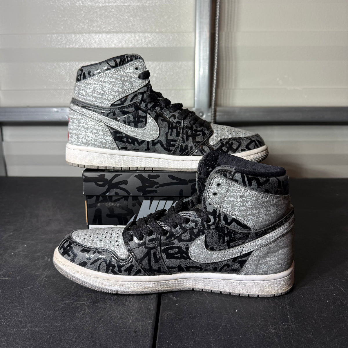 Size 7.5 - AJ 1 Rebellionaire