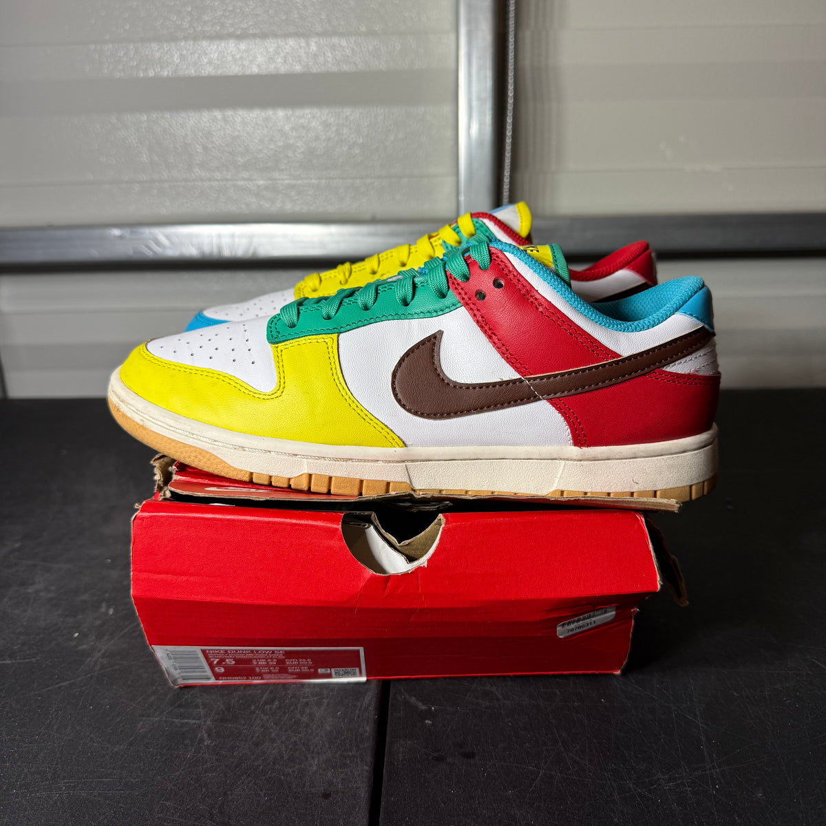 Size 7.5 - Dunk Free 99