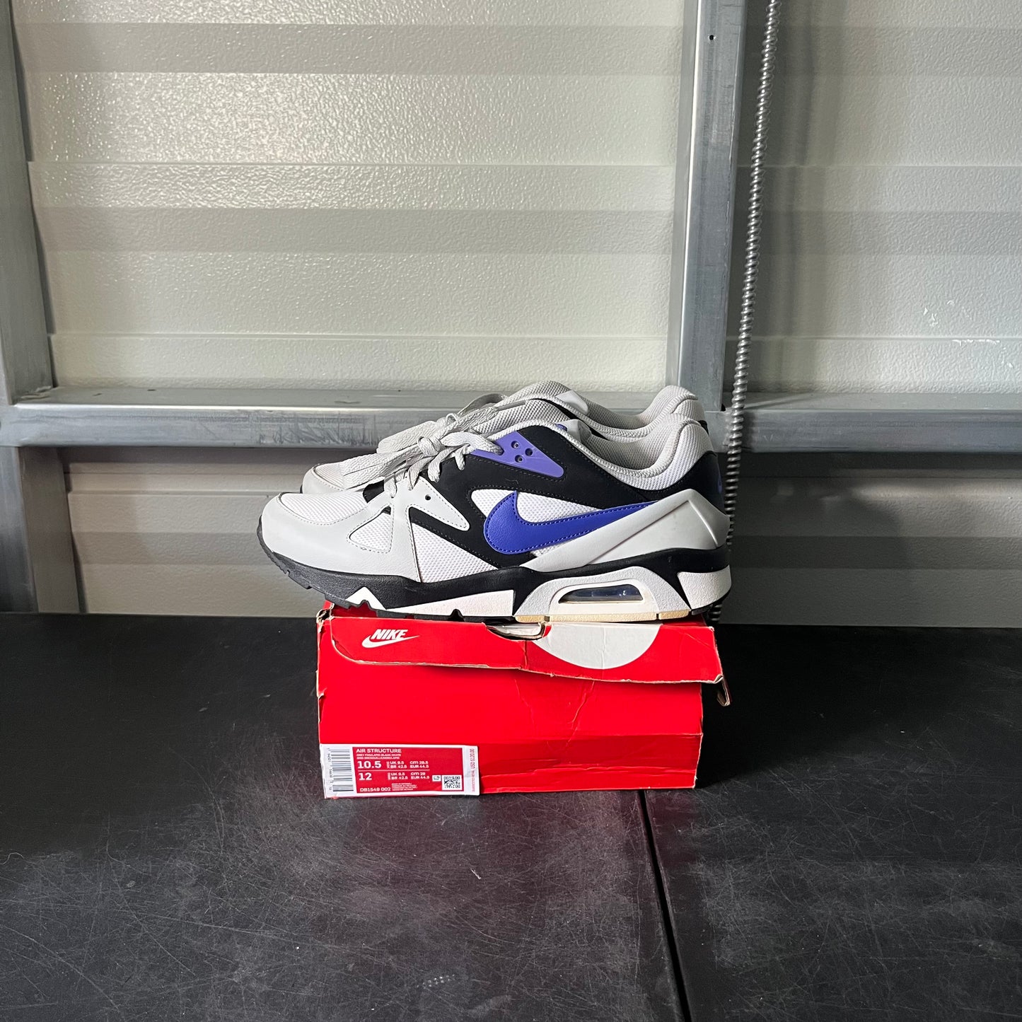 Size 10.5 - Nike Air Structure Grey Fog