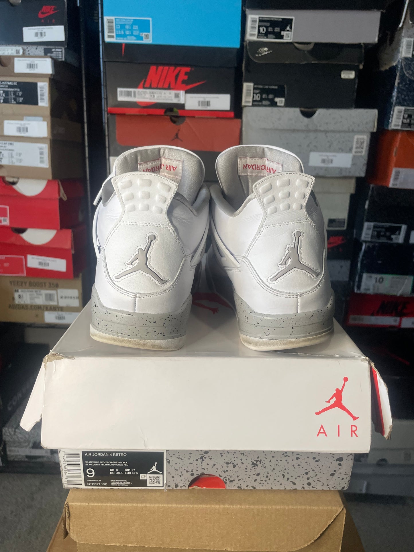 Size 9 - Jordan 4 Retro Mid White Oreo