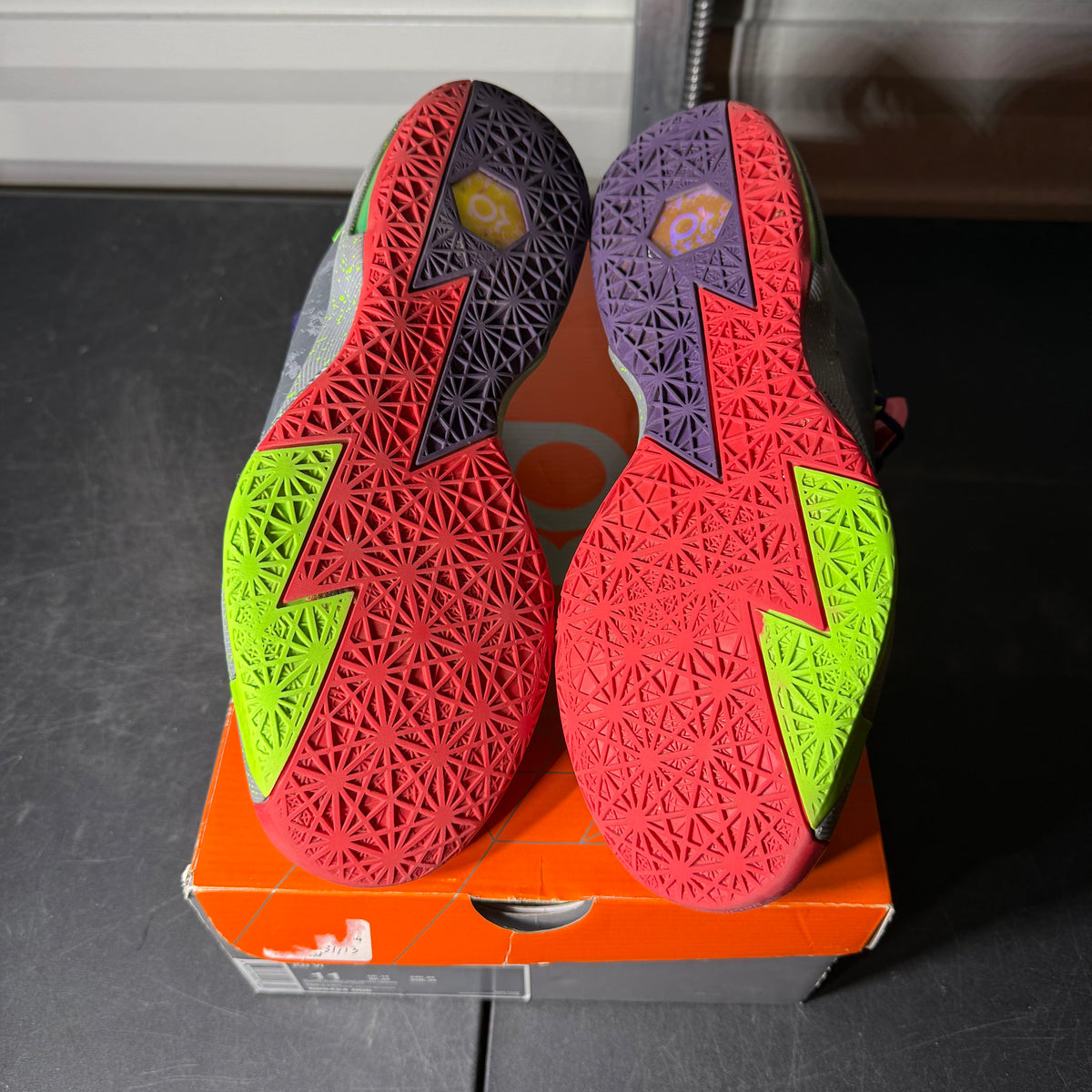 Size 11 - KD 6 Energy 2013 Release