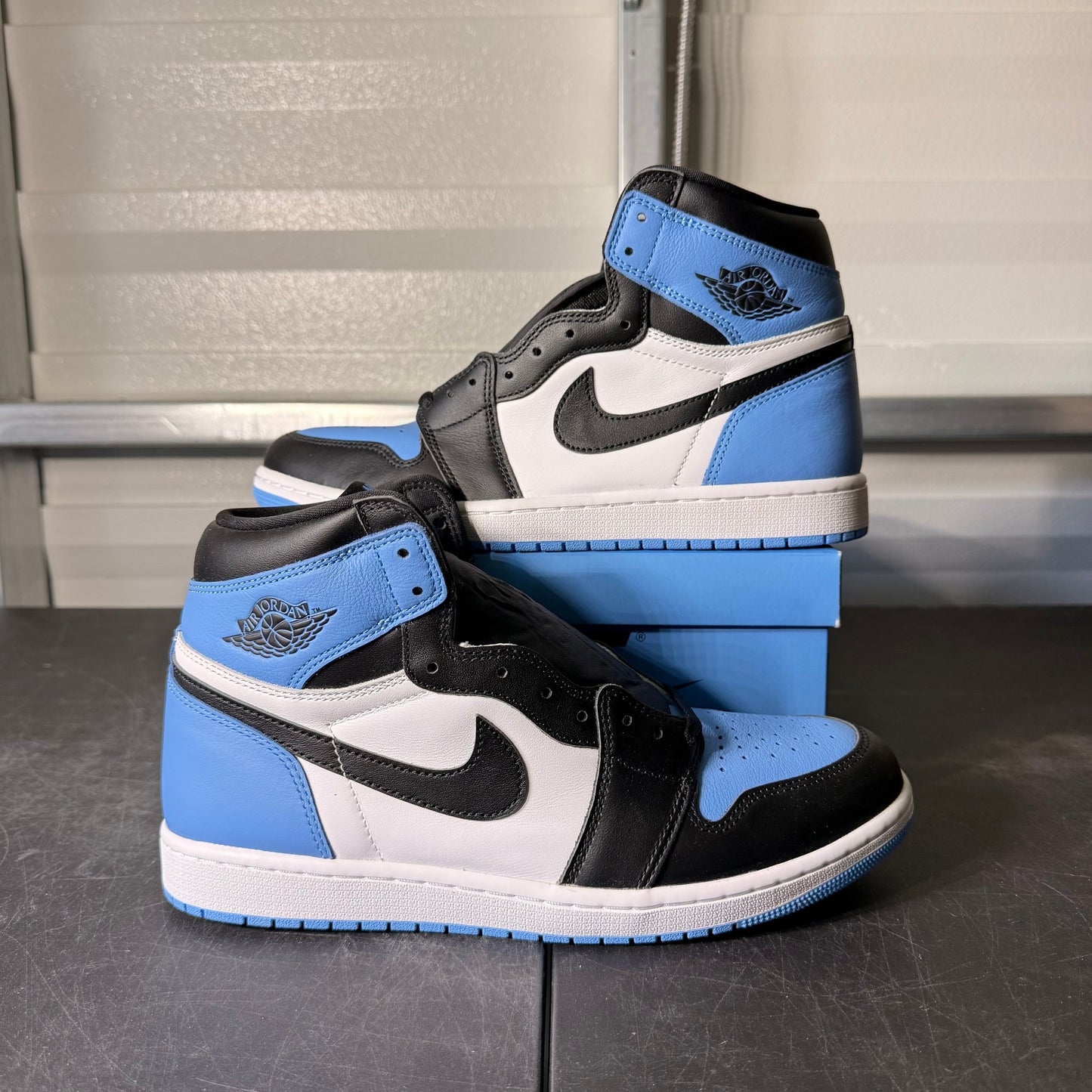 Size 11 - AJ 1 UNC Toe