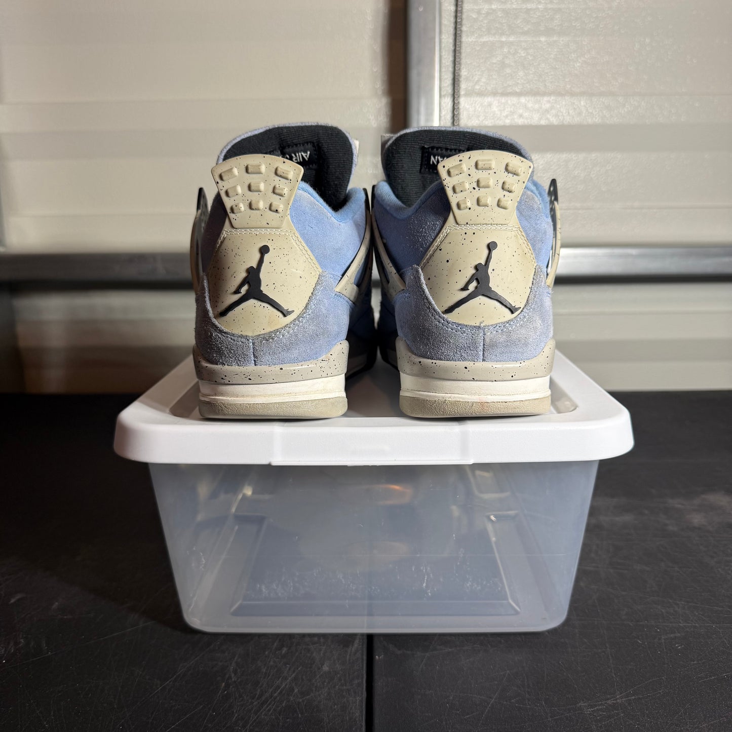 Size 8.5 - AJ 4 UNC